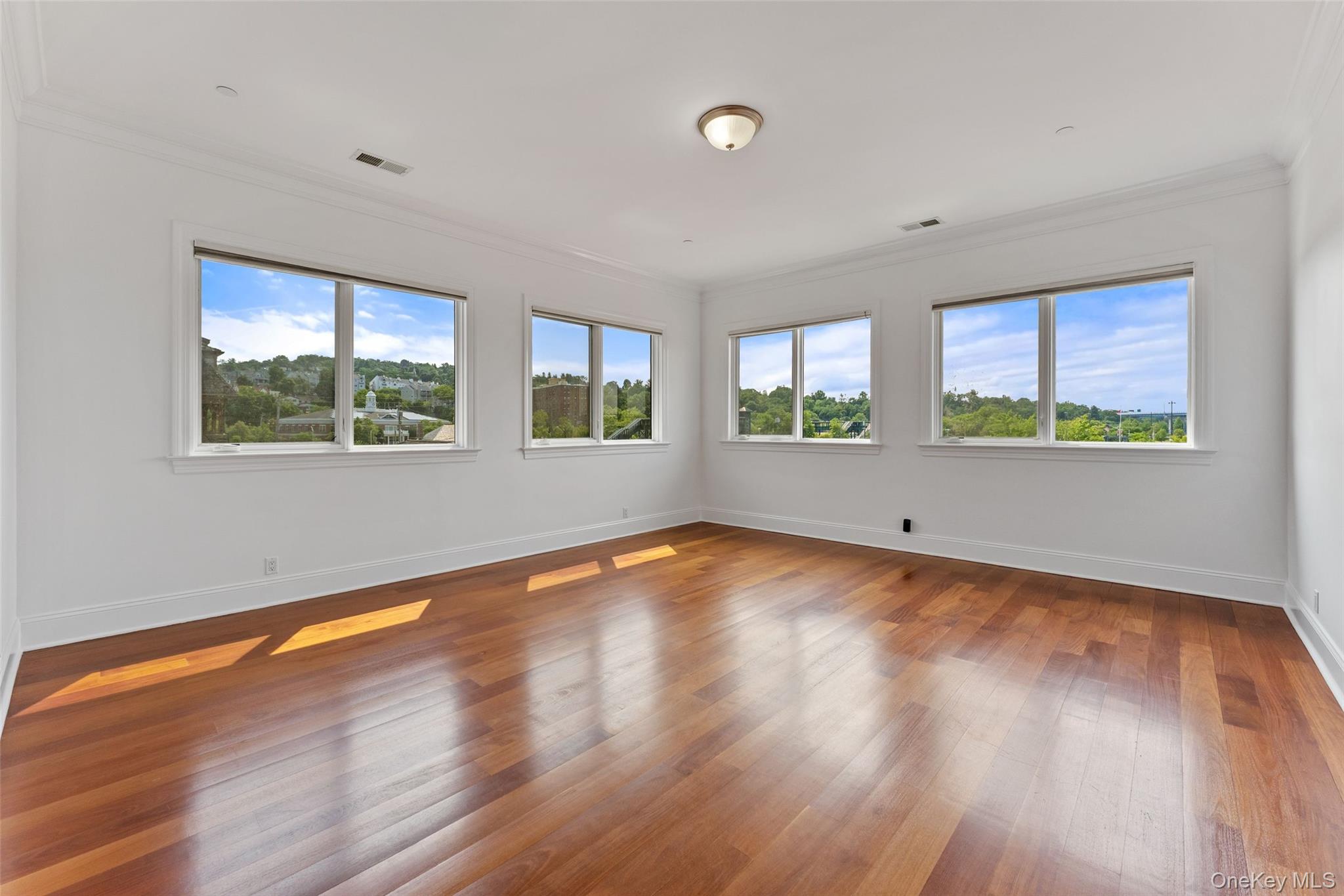 127 W Main Street, Unit 200 photo 16