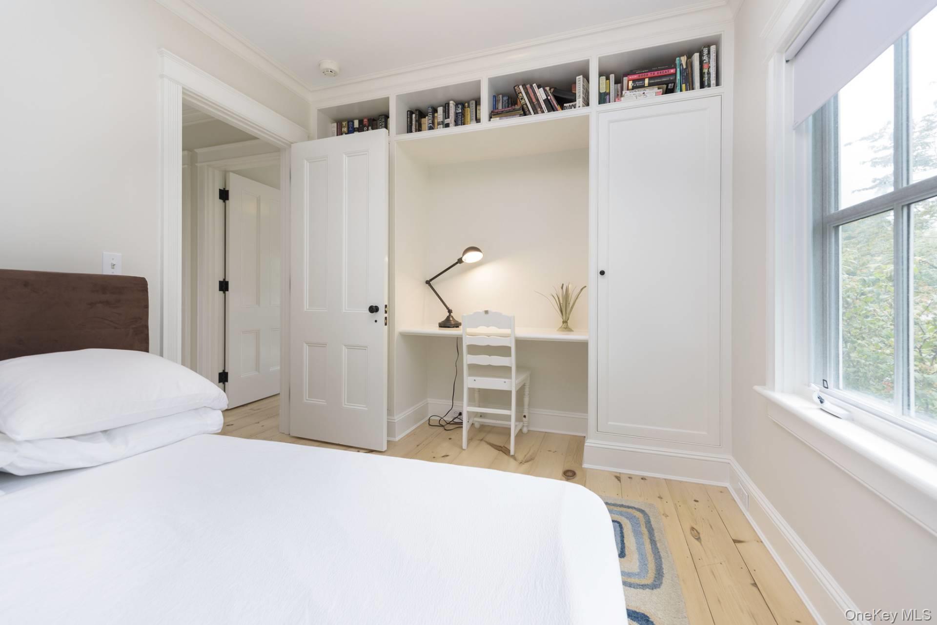 17 Latham Street – For Rent photo 18