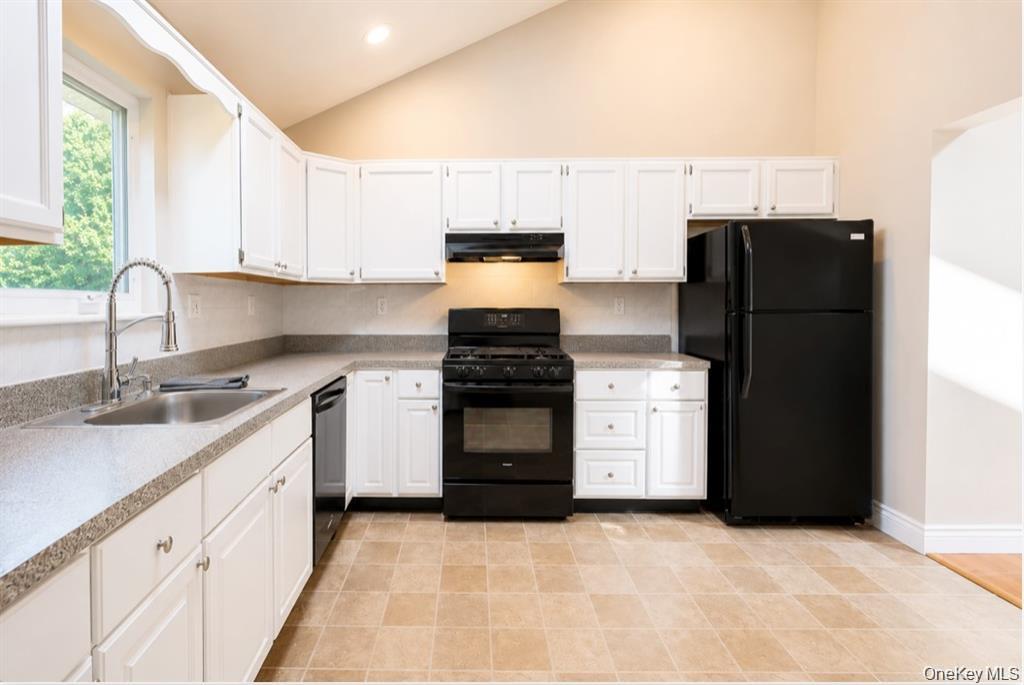 124 Donna Drive – For Sale photo 22