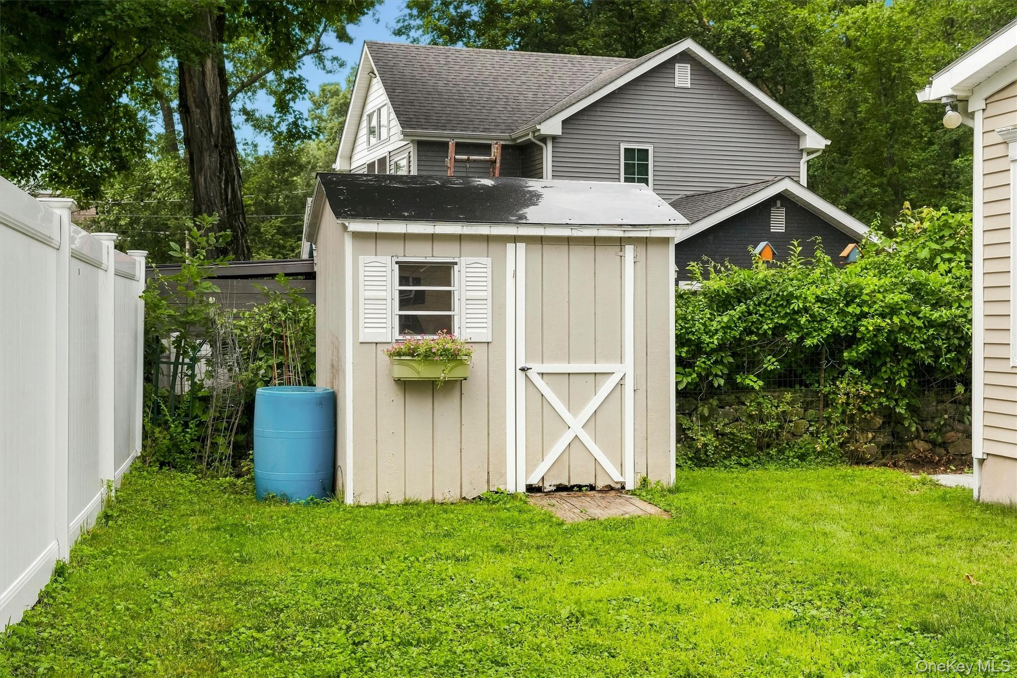 7 Locust Drive – For Sale photo 30