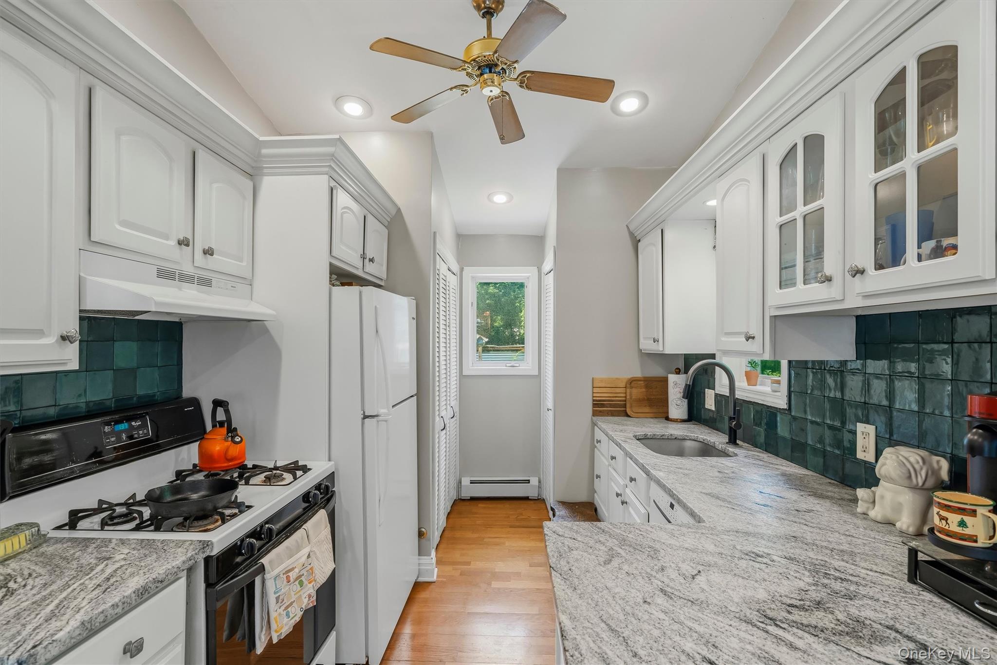 7 Locust Drive – For Sale photo 10