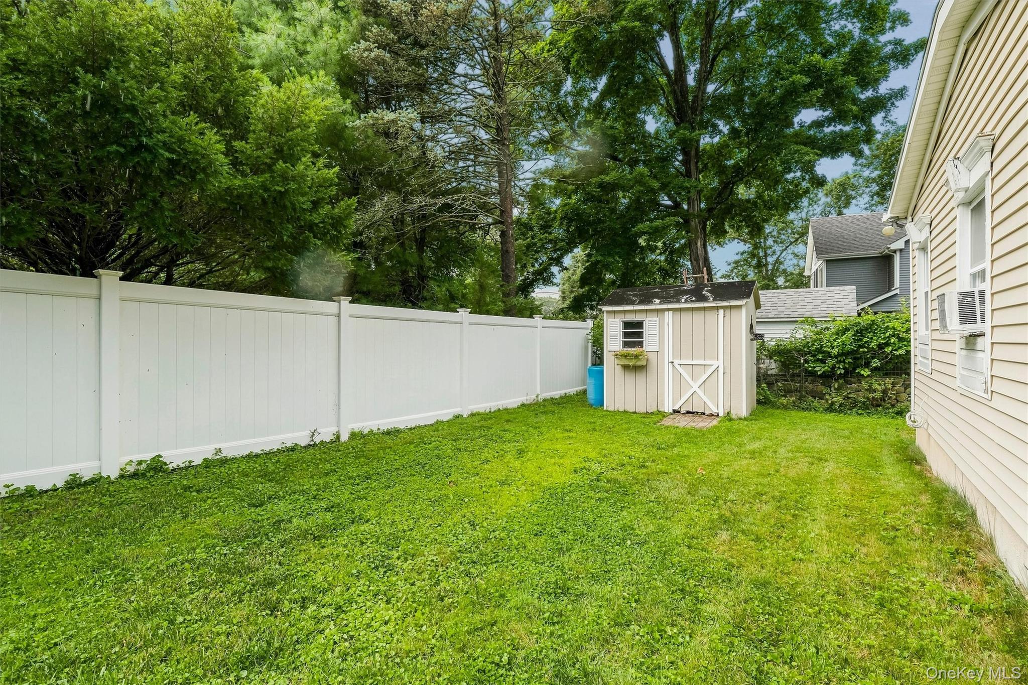 7 Locust Drive – For Sale photo 31
