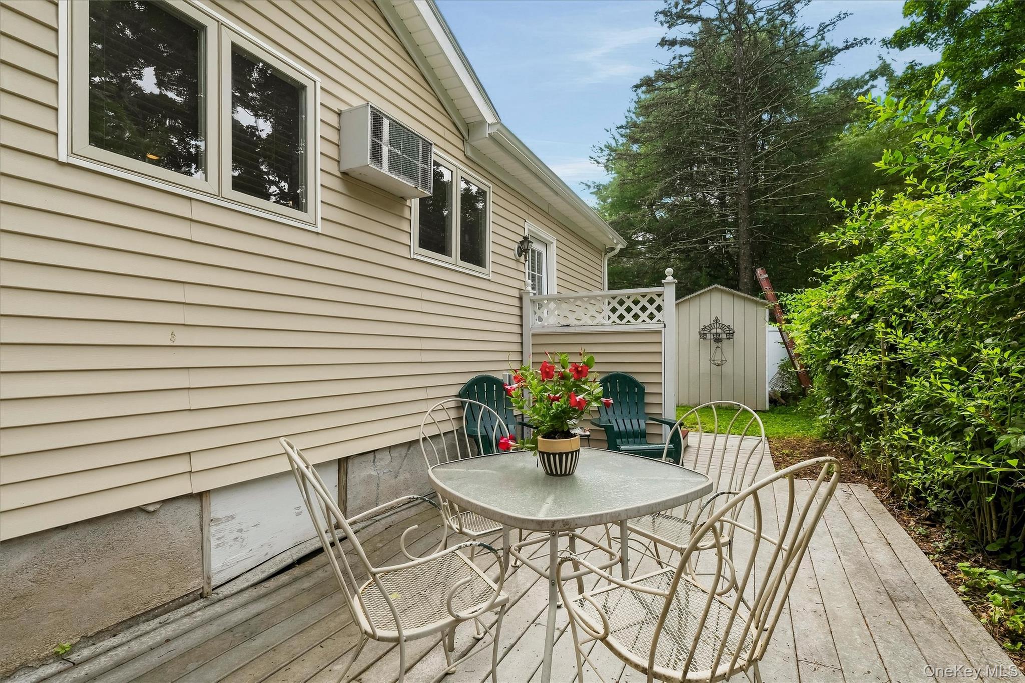 7 Locust Drive – For Sale photo 27