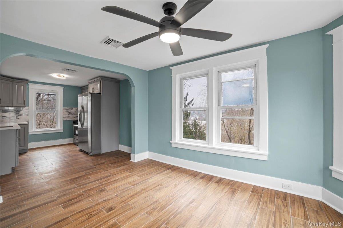 143 Chatterton Parkway, Unit 2nd floor photo 4