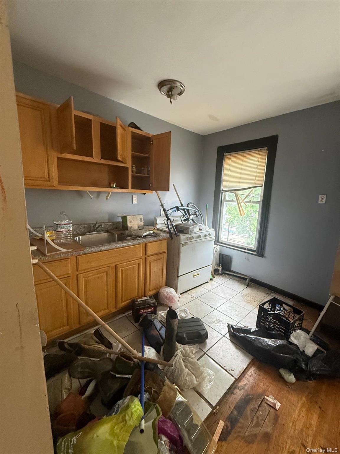 126 Crystal Street – For Sale photo 4