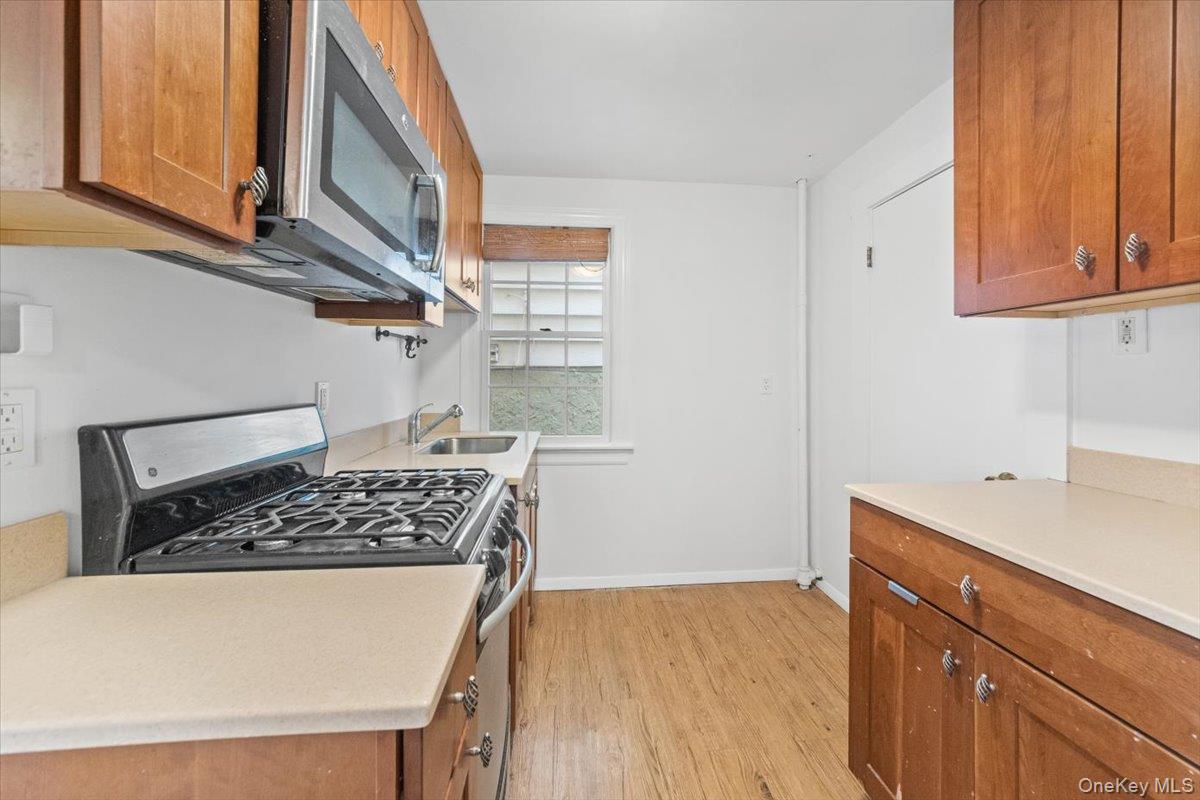 9 N Dearman Street – For Rent photo 3