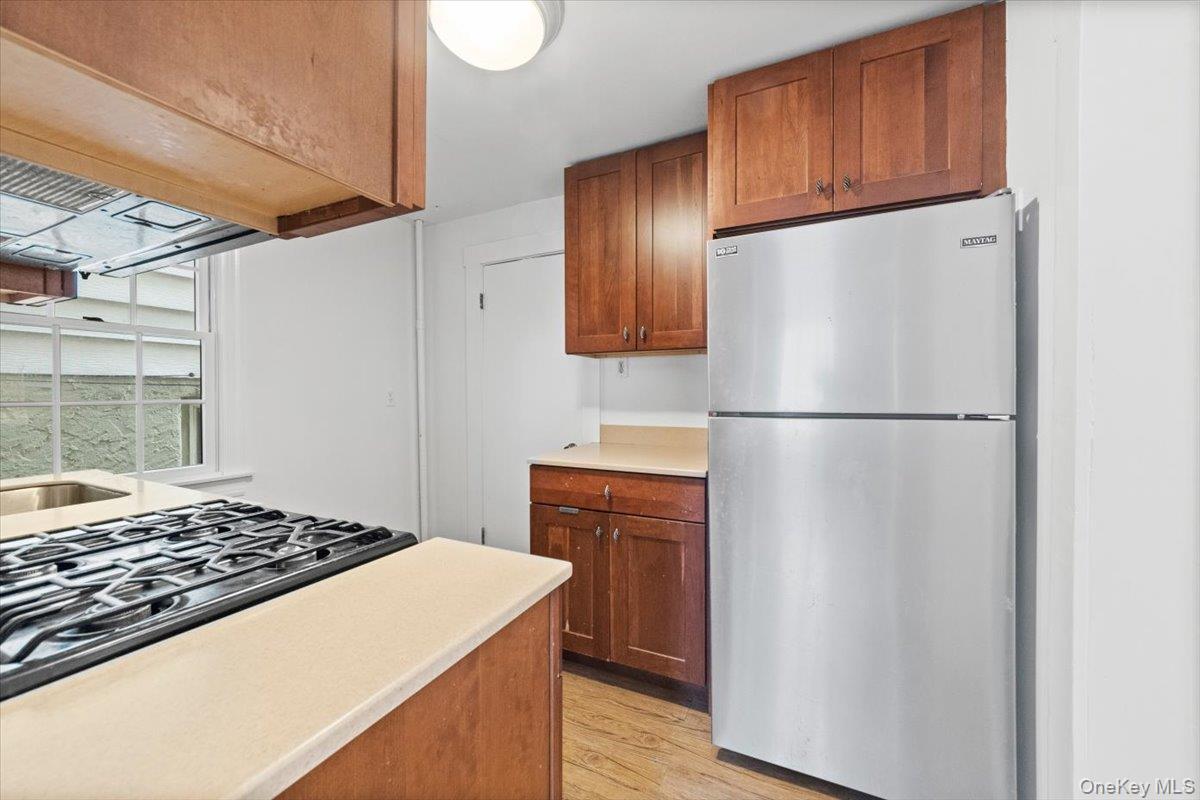 9 N Dearman Street – For Rent photo 4