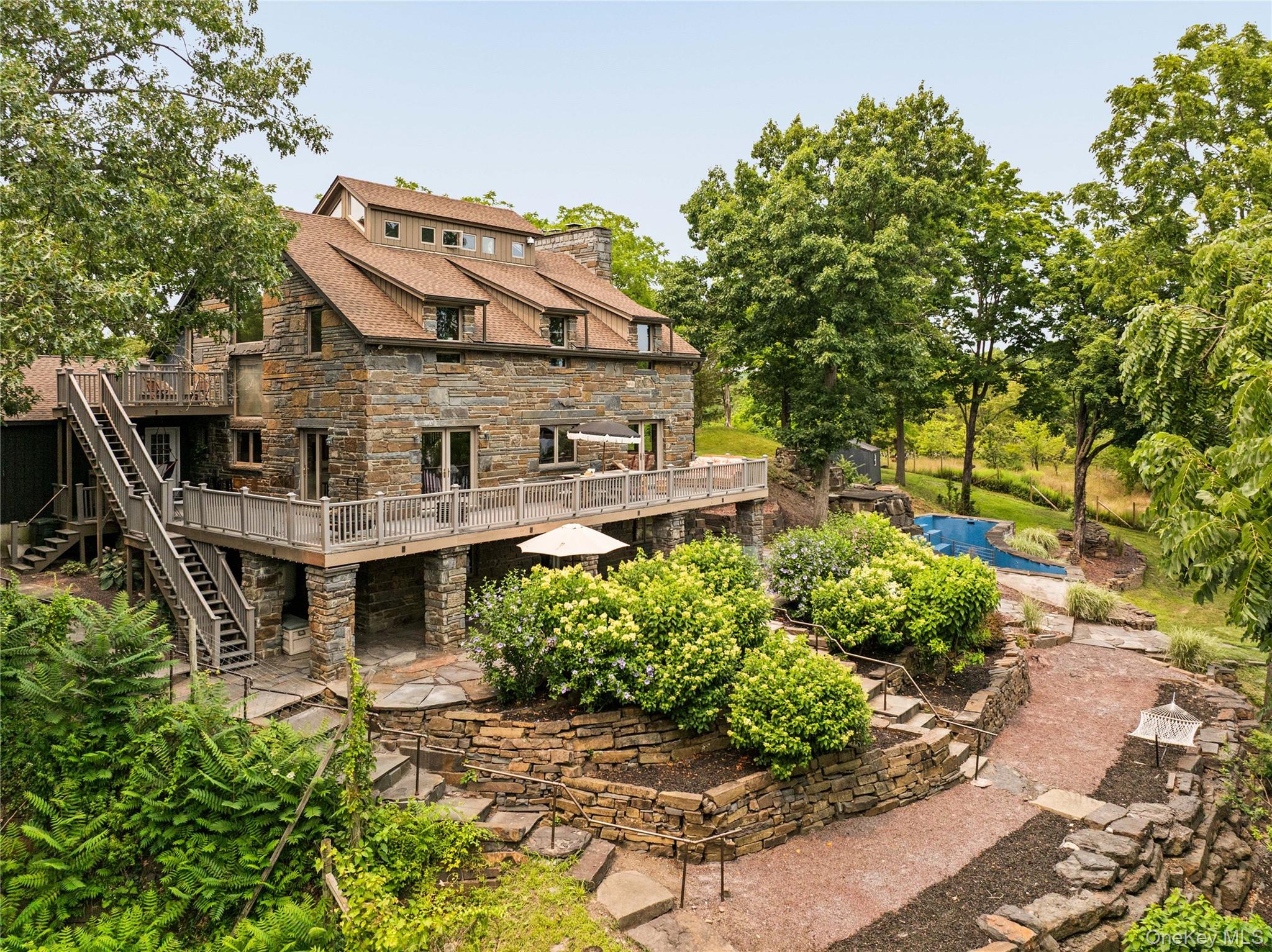 567 Four Mile Point Road – For Sale photo 4