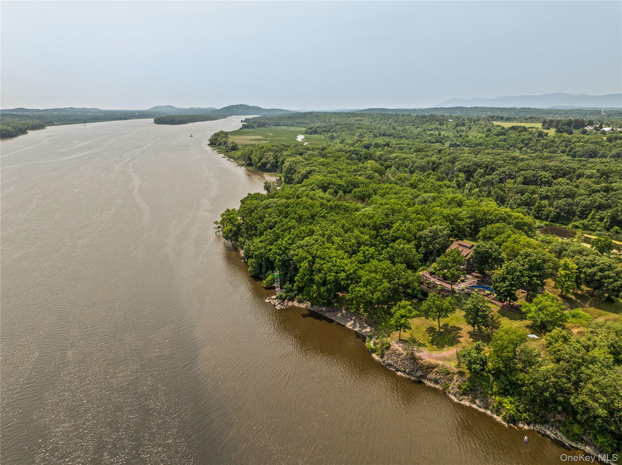 567 Four Mile Point Road – For Sale photo 2