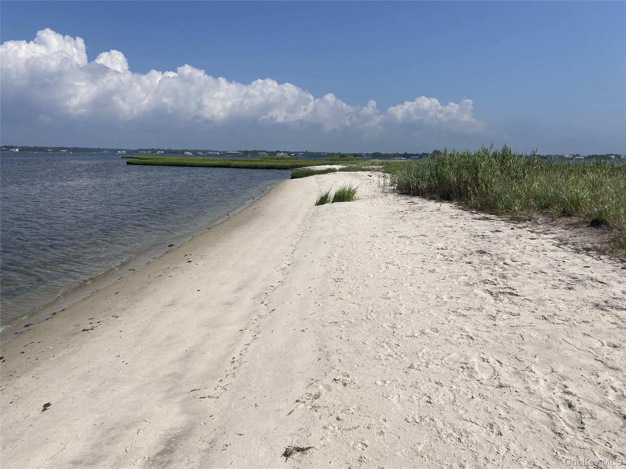 405 Dune Road – For Sale