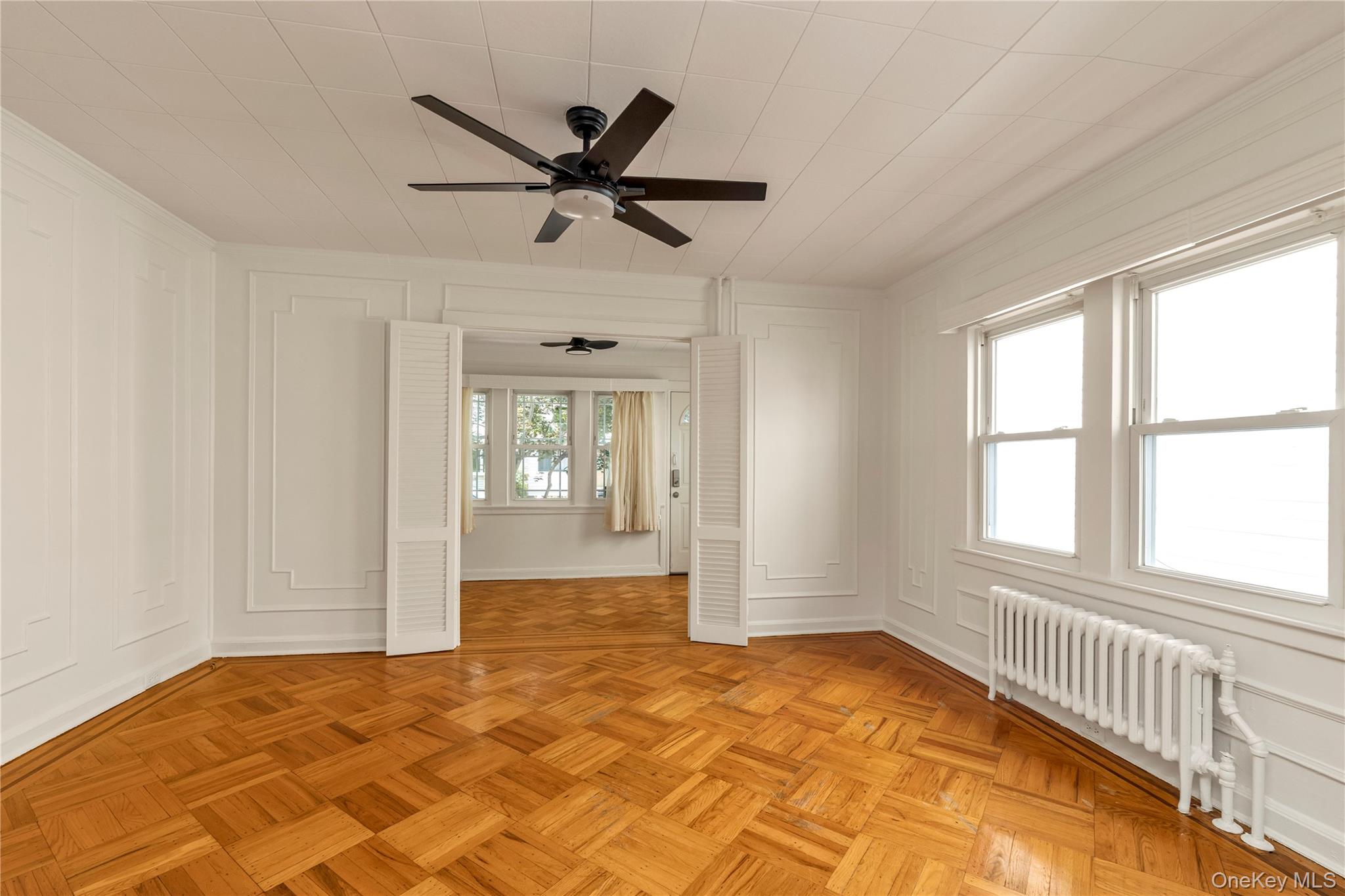 33-19 203rd Street – For Sale photo 4