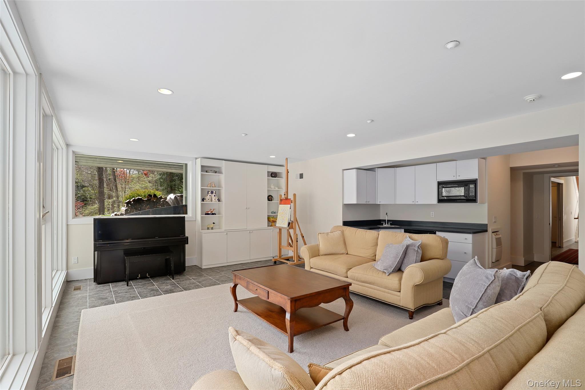 17 Fox Run Road – For Rent photo 26