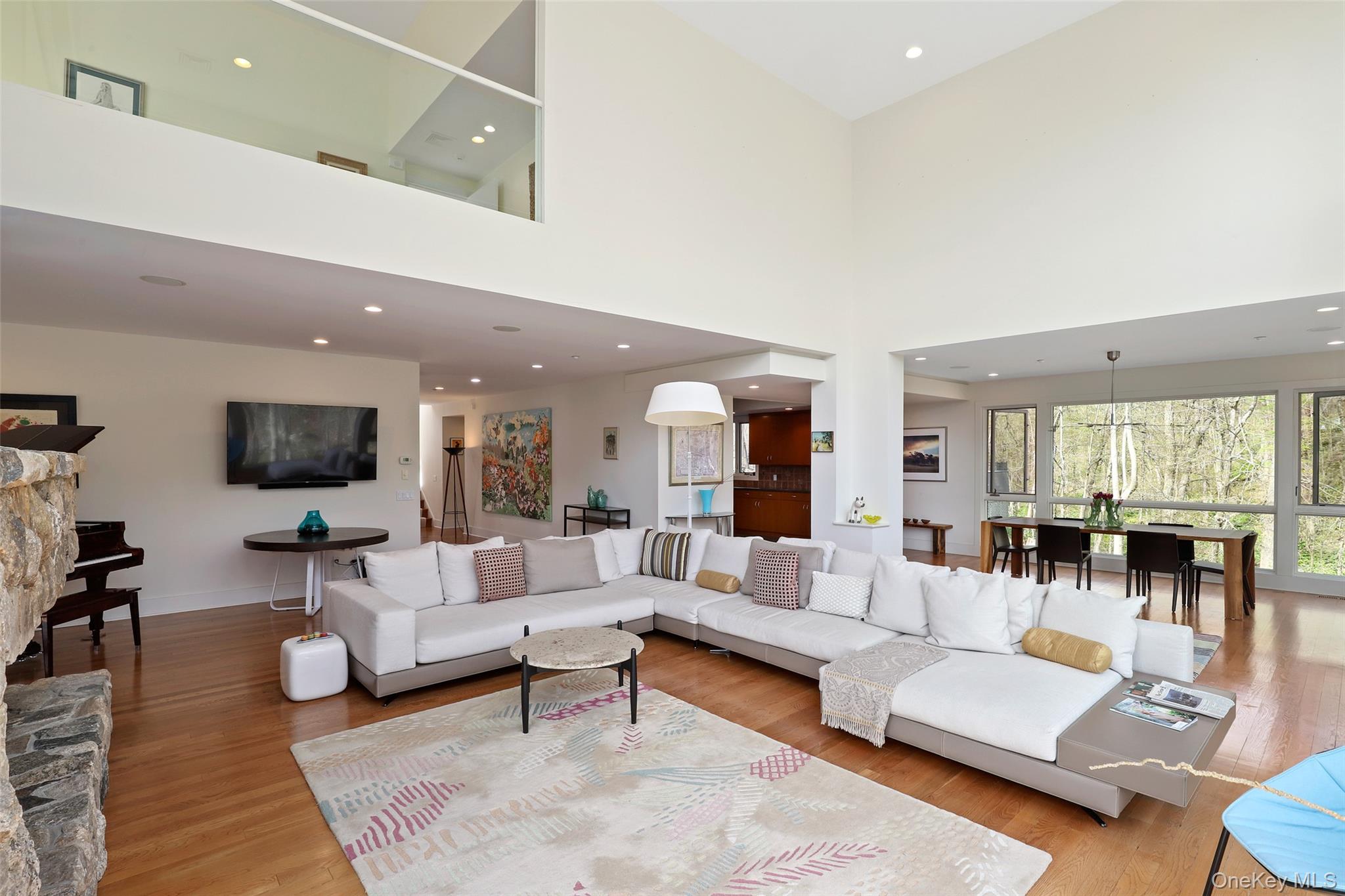 17 Fox Run Road – For Rent photo 11