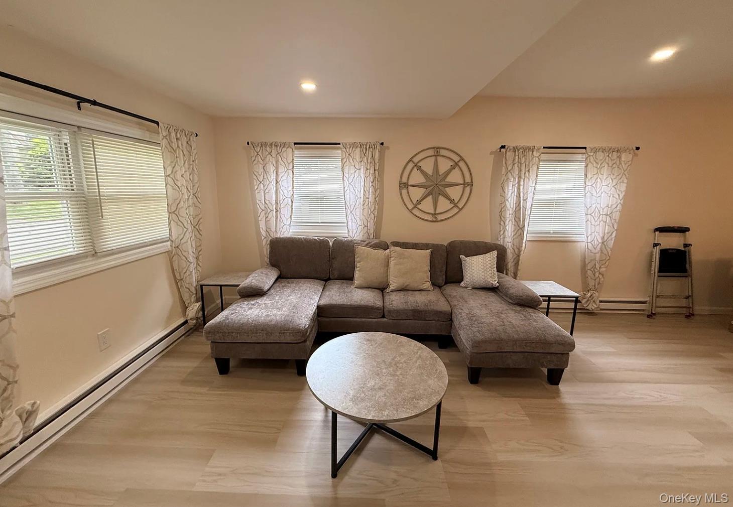 129 Westbury Drive – For Rent photo 5