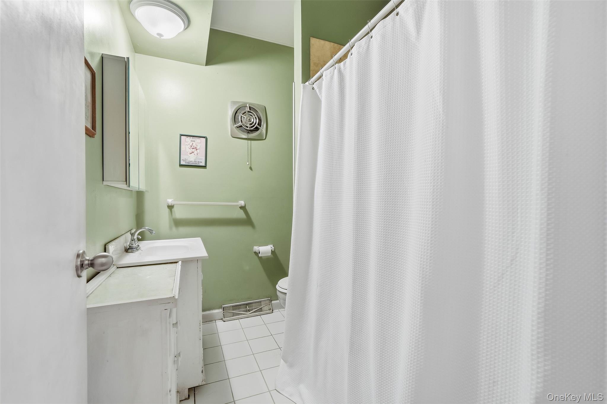 215 Demorest Avenue – For Sale photo 25