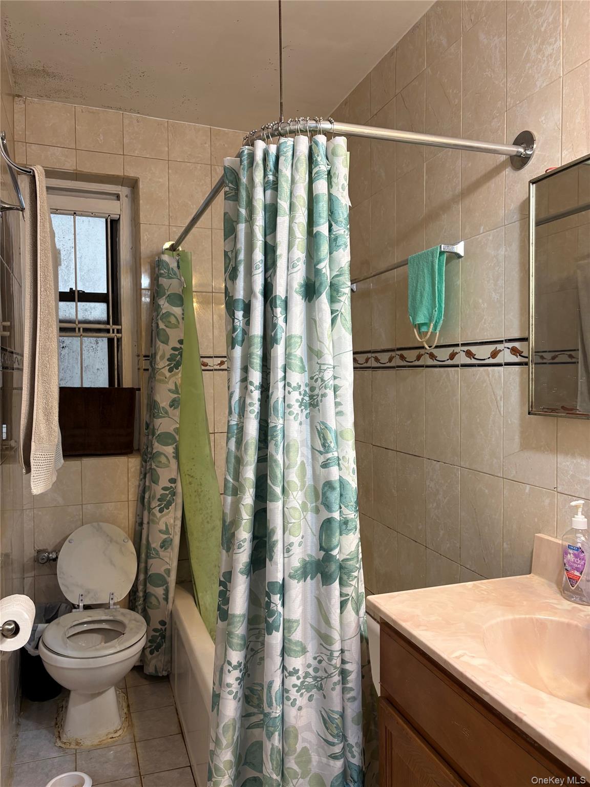 35-35 75th Street, Unit 105 photo 19