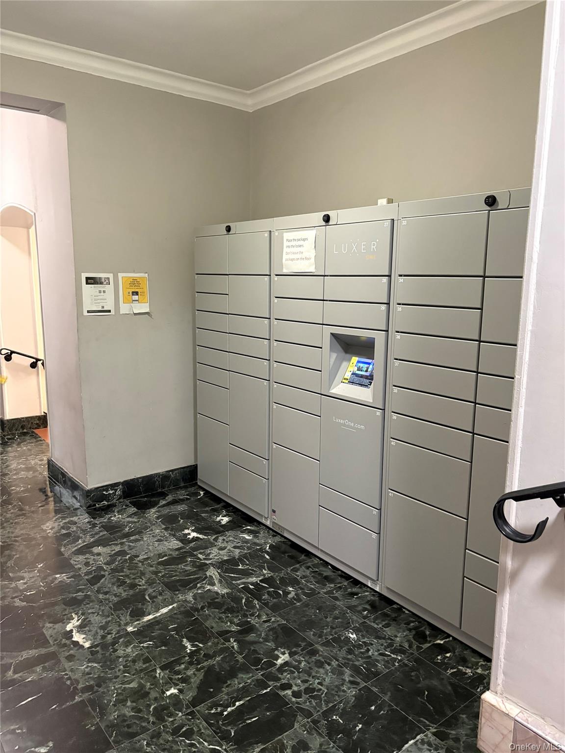 35-35 75th Street, Unit 105 photo 4