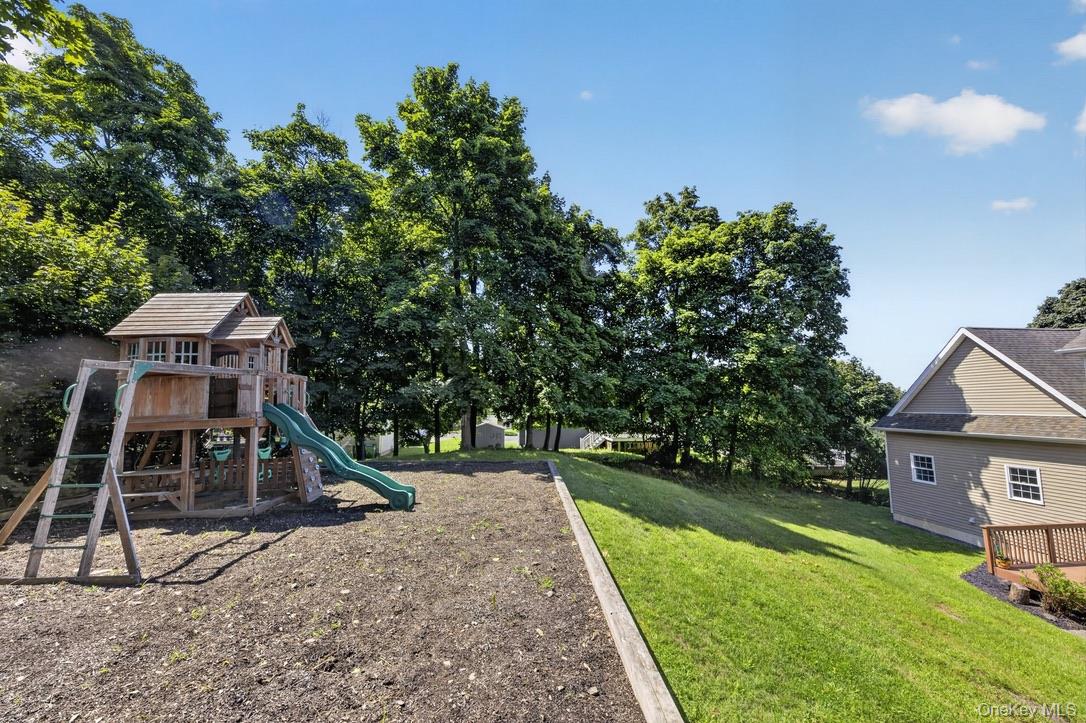 2 Archer Avenue – For Sale photo 37