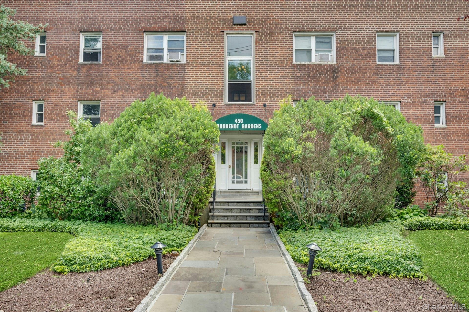 450 Pelham Road, Unit 3G