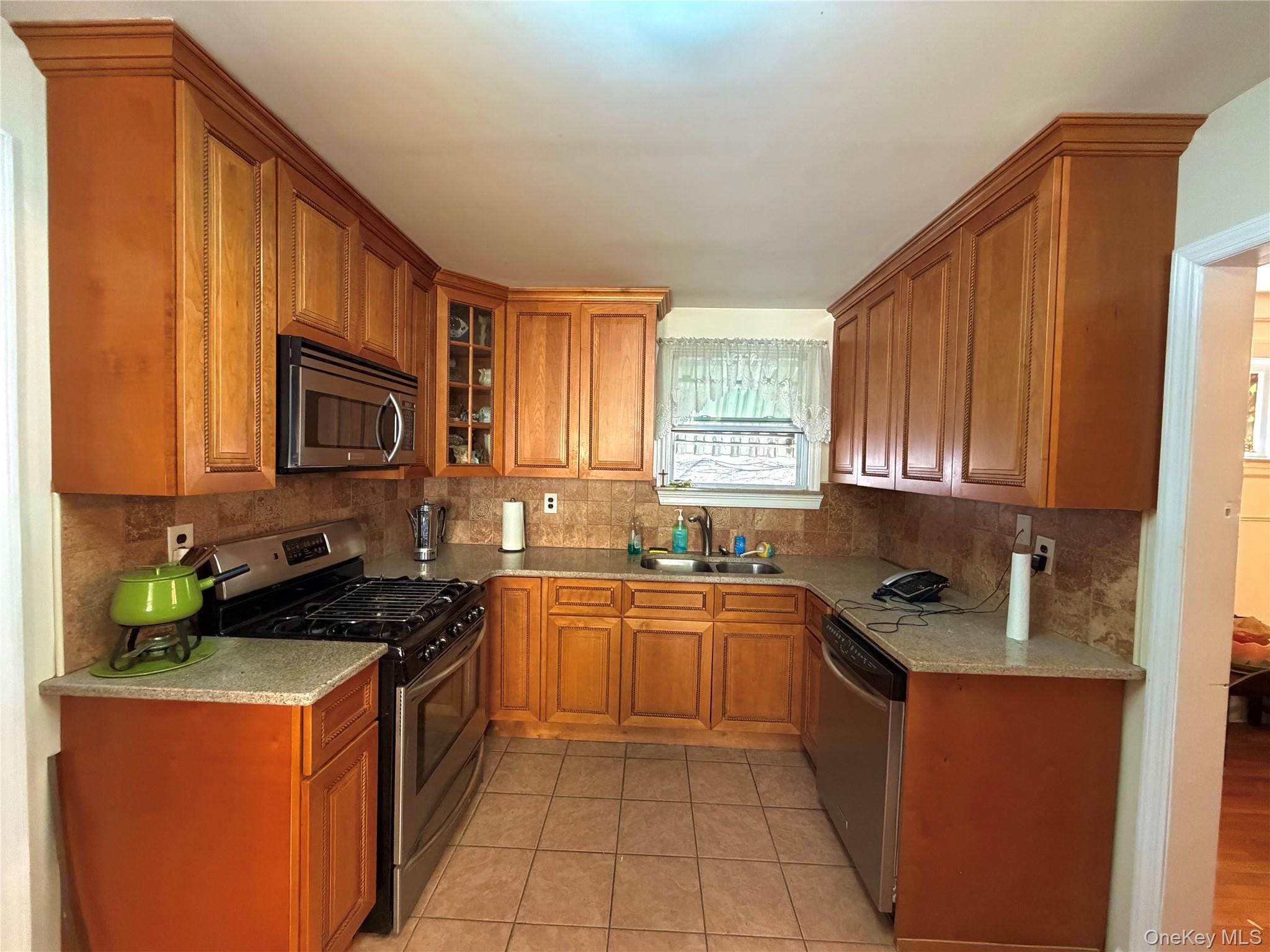 59-41 161st Street – For Sale photo 6