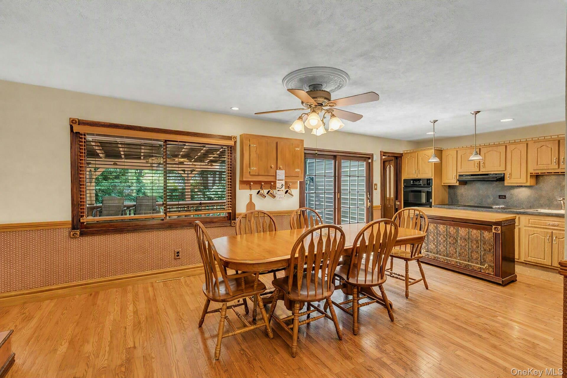 29 Columbine Avenue N – For Sale photo 23
