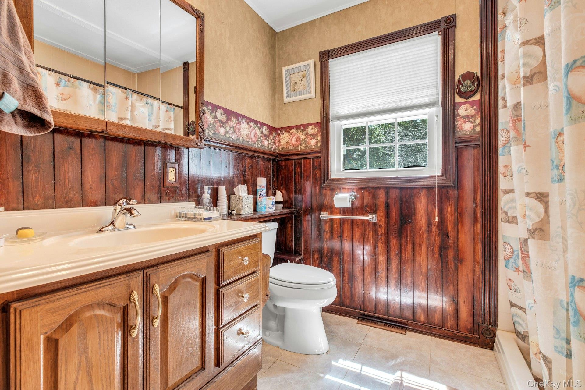 29 Columbine Avenue N – For Sale photo 13