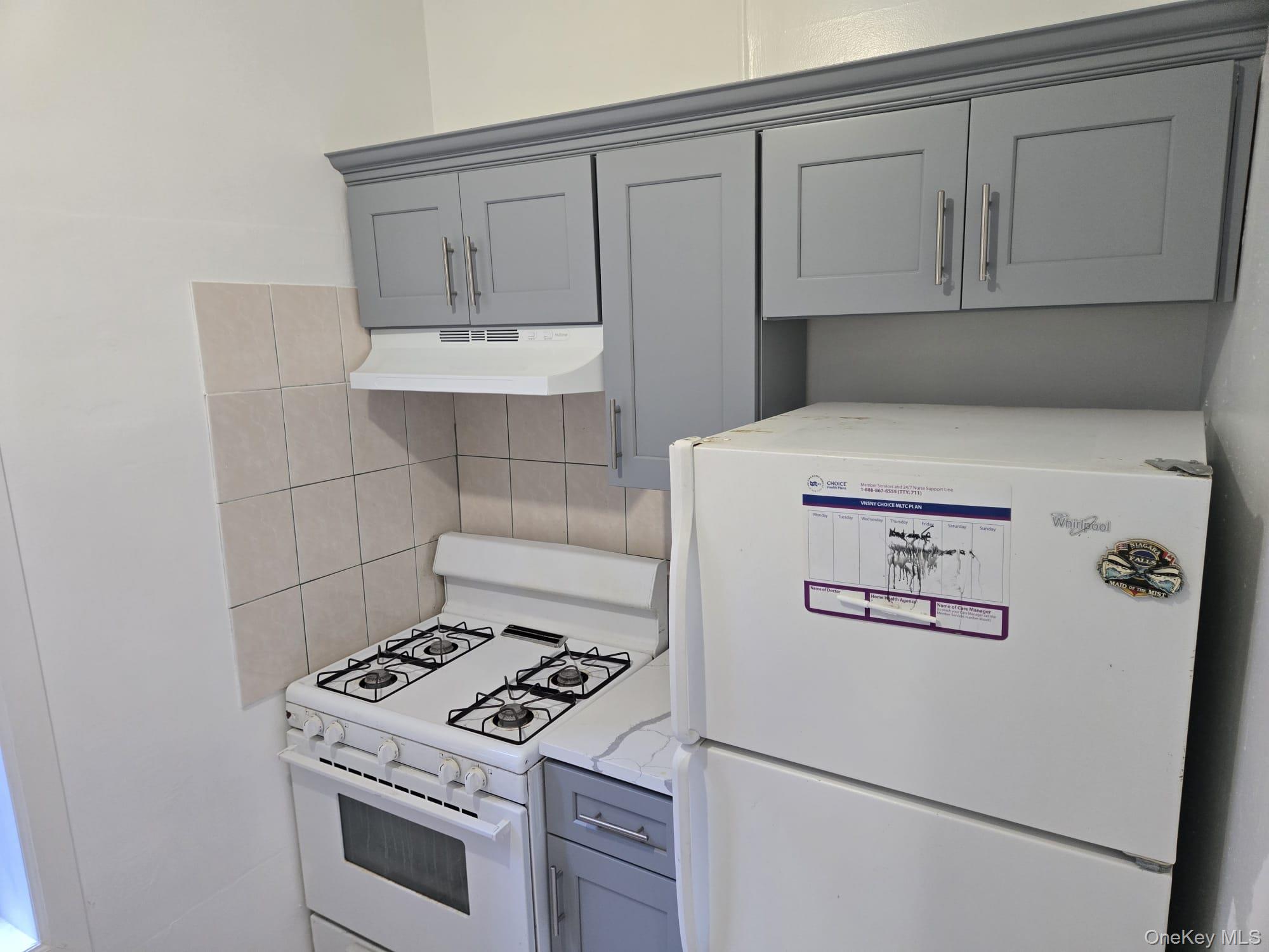 9752 75th Street, Unit B31 photo 2