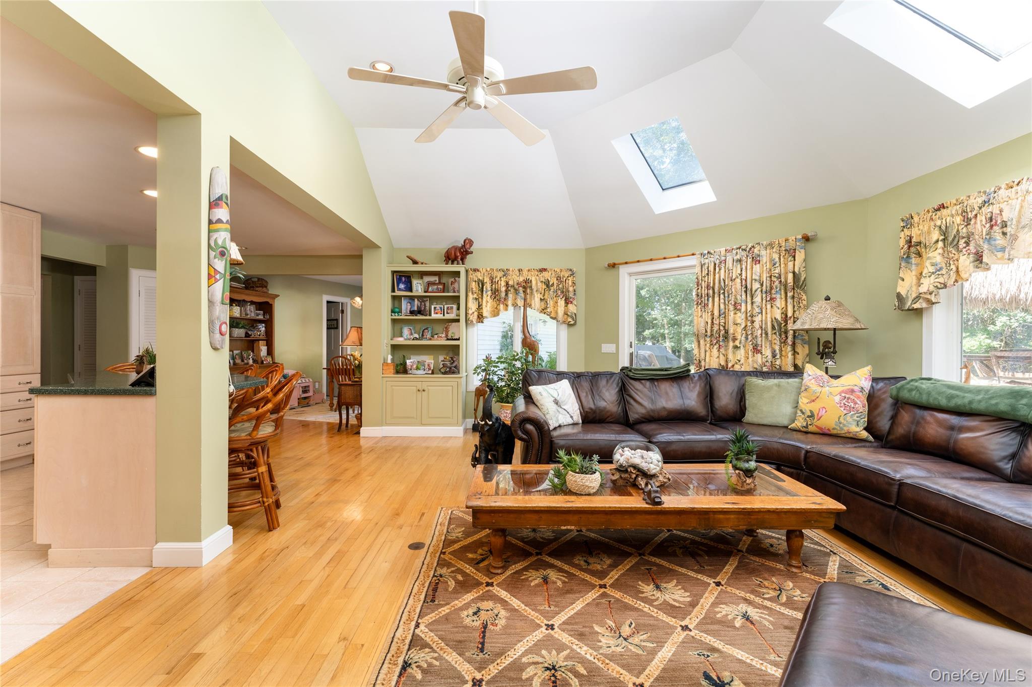 21 Bay Avenue W – For Sale photo 21