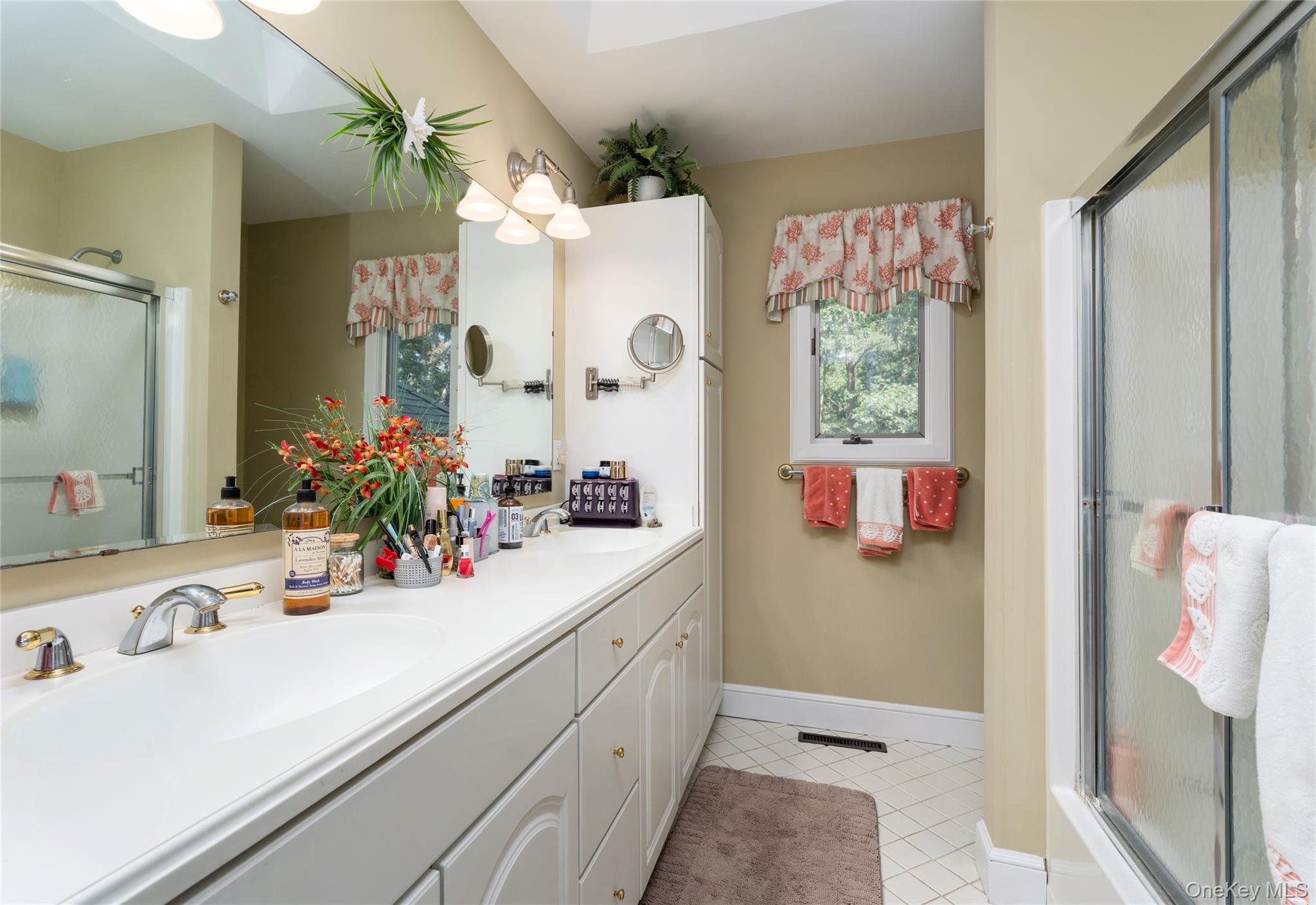 21 Bay Avenue W – For Sale photo 23