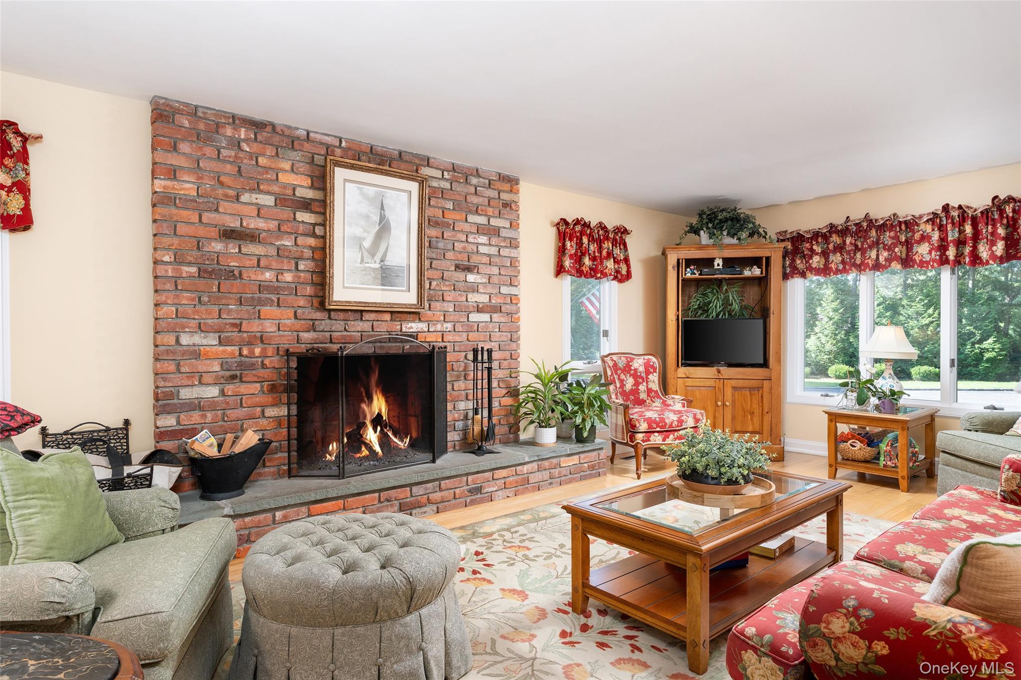 21 Bay Avenue W – For Sale photo 11