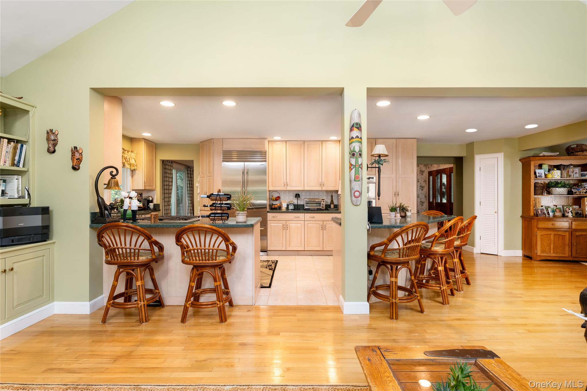 21 Bay Avenue W – For Sale photo 22