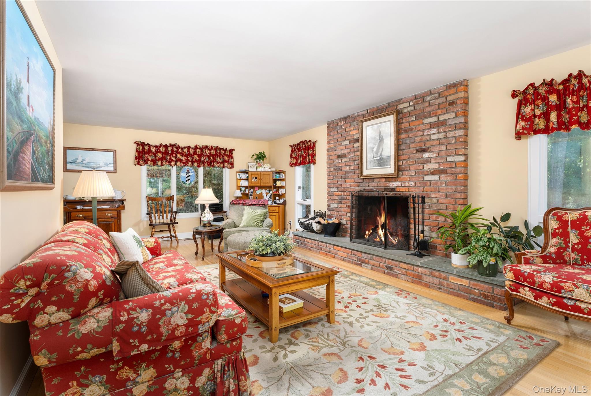 21 Bay Avenue W – For Sale photo 10