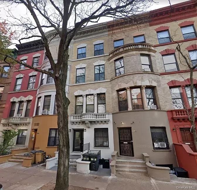 286 W 137th Street – For Sale