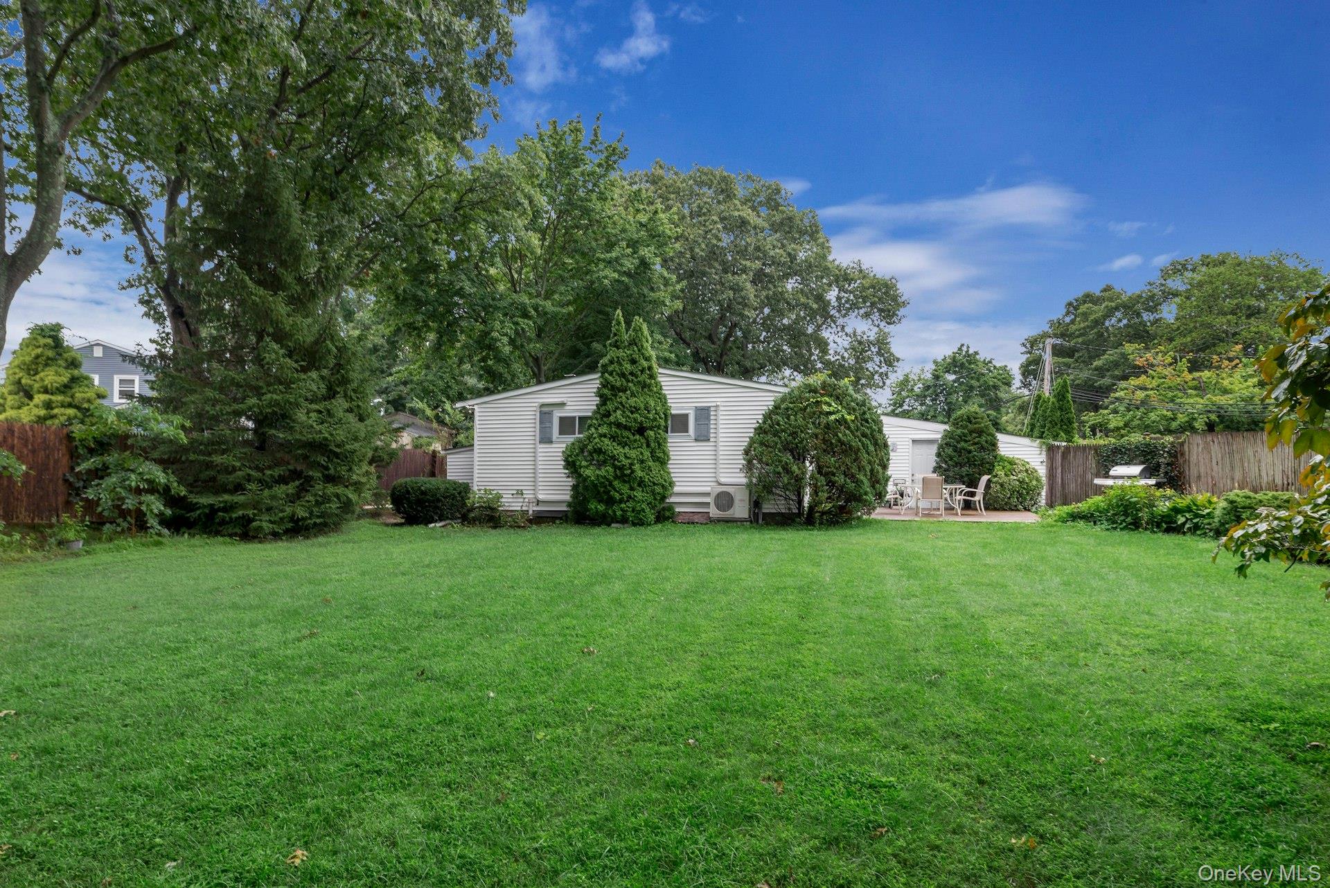 34 Crestwood Lane – For Sale photo 25
