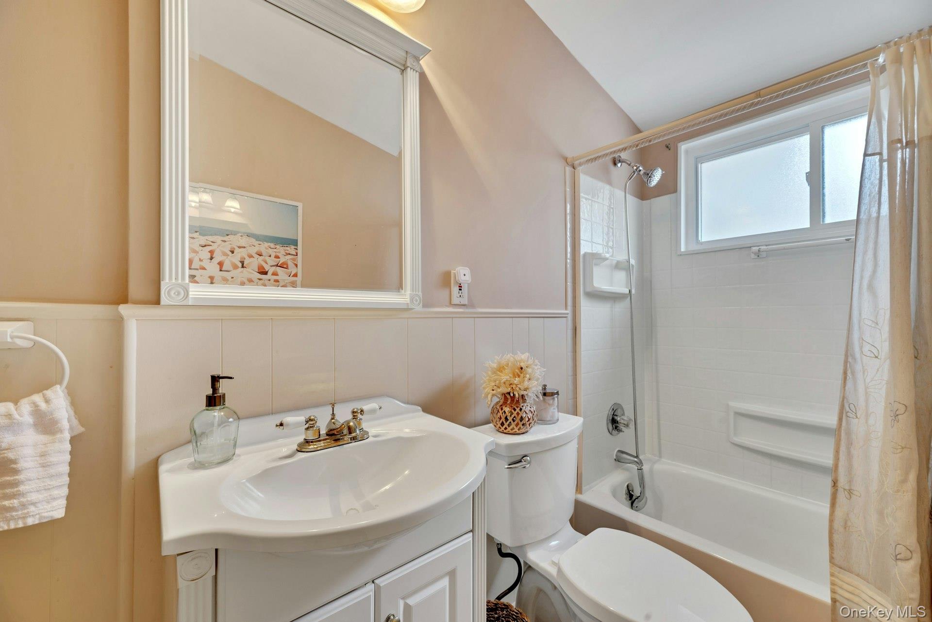 34 Crestwood Lane – For Sale photo 23