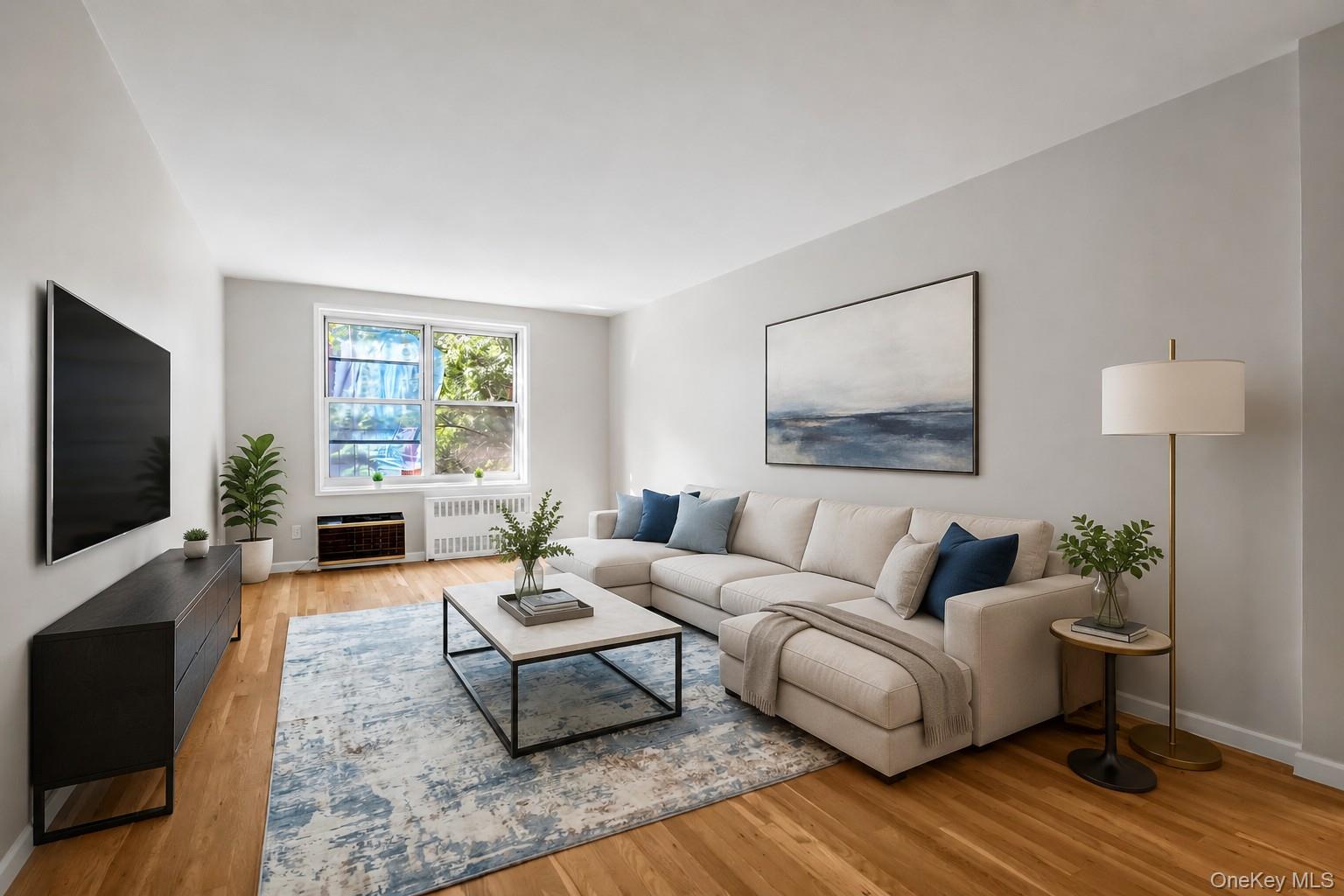 142-05 Roosevelt Avenue, Unit 320 photo 3