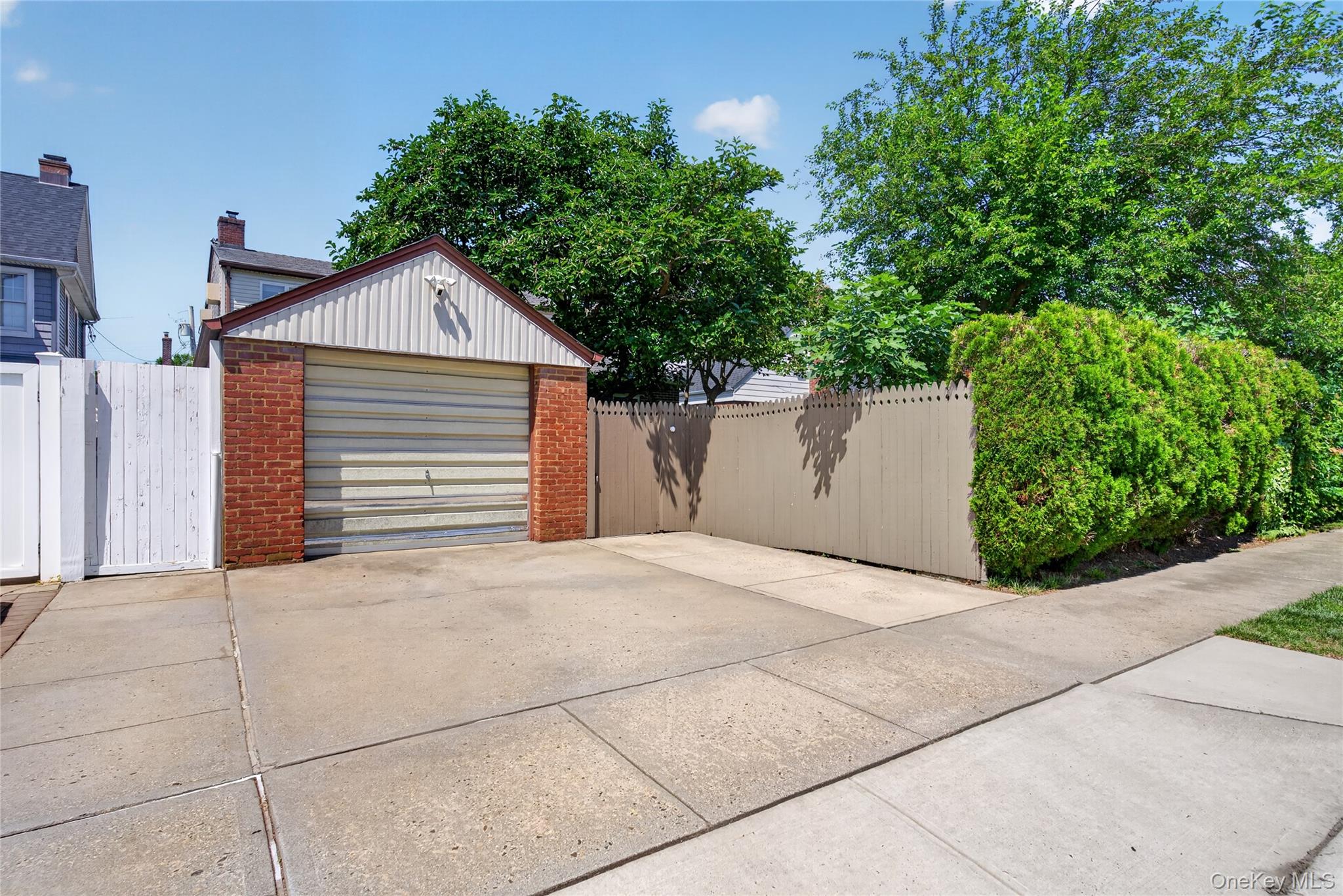 612 Marcellus Road – For Sale photo 28
