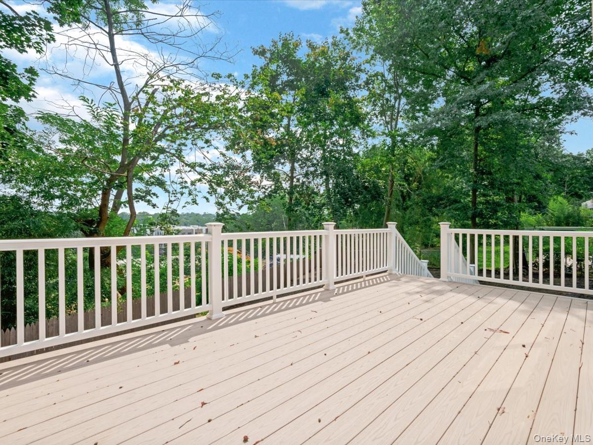 10 W Terrace Road – For Sale photo 28