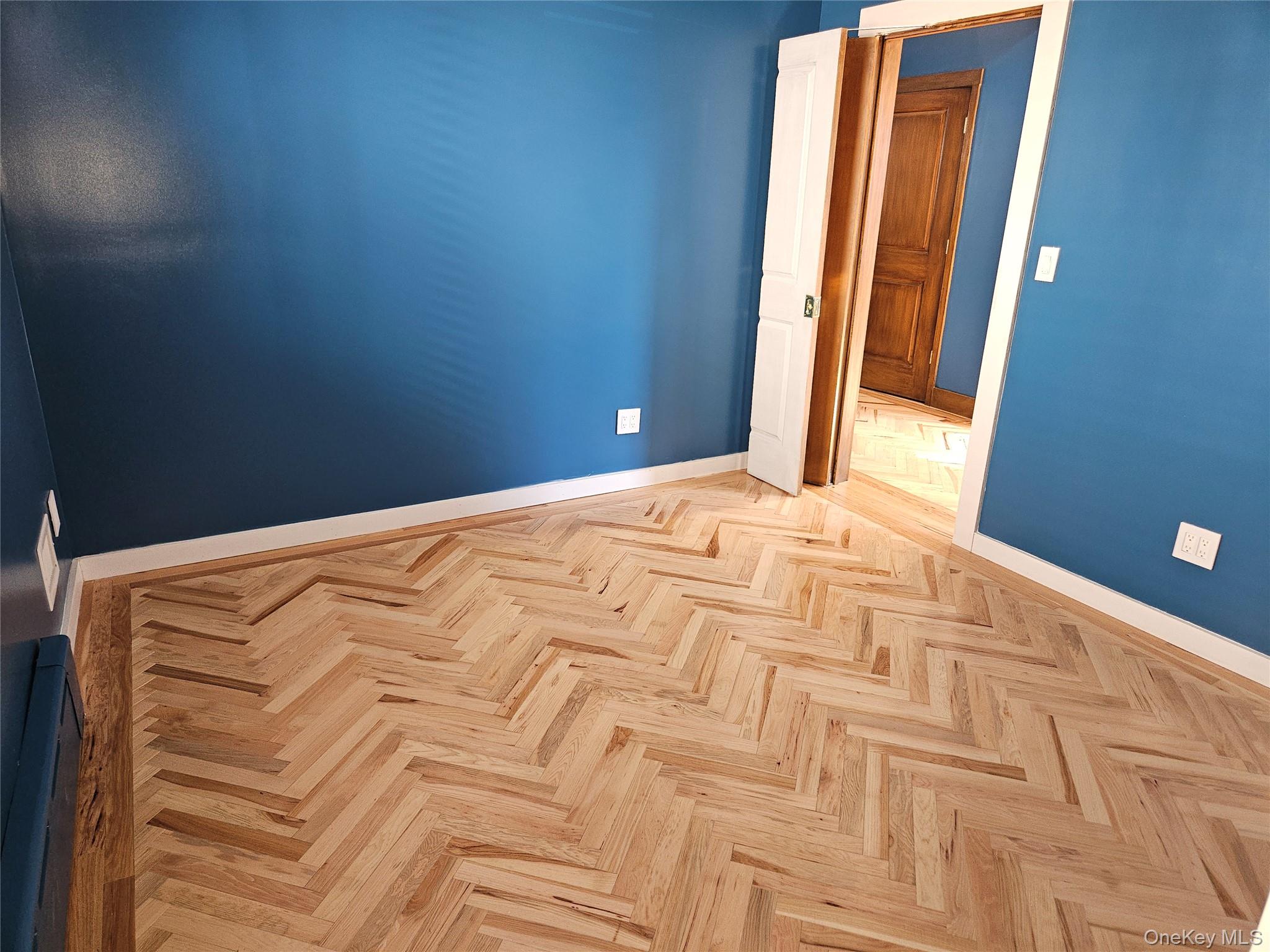 94 Briggs Avenue, Unit 1 photo 9