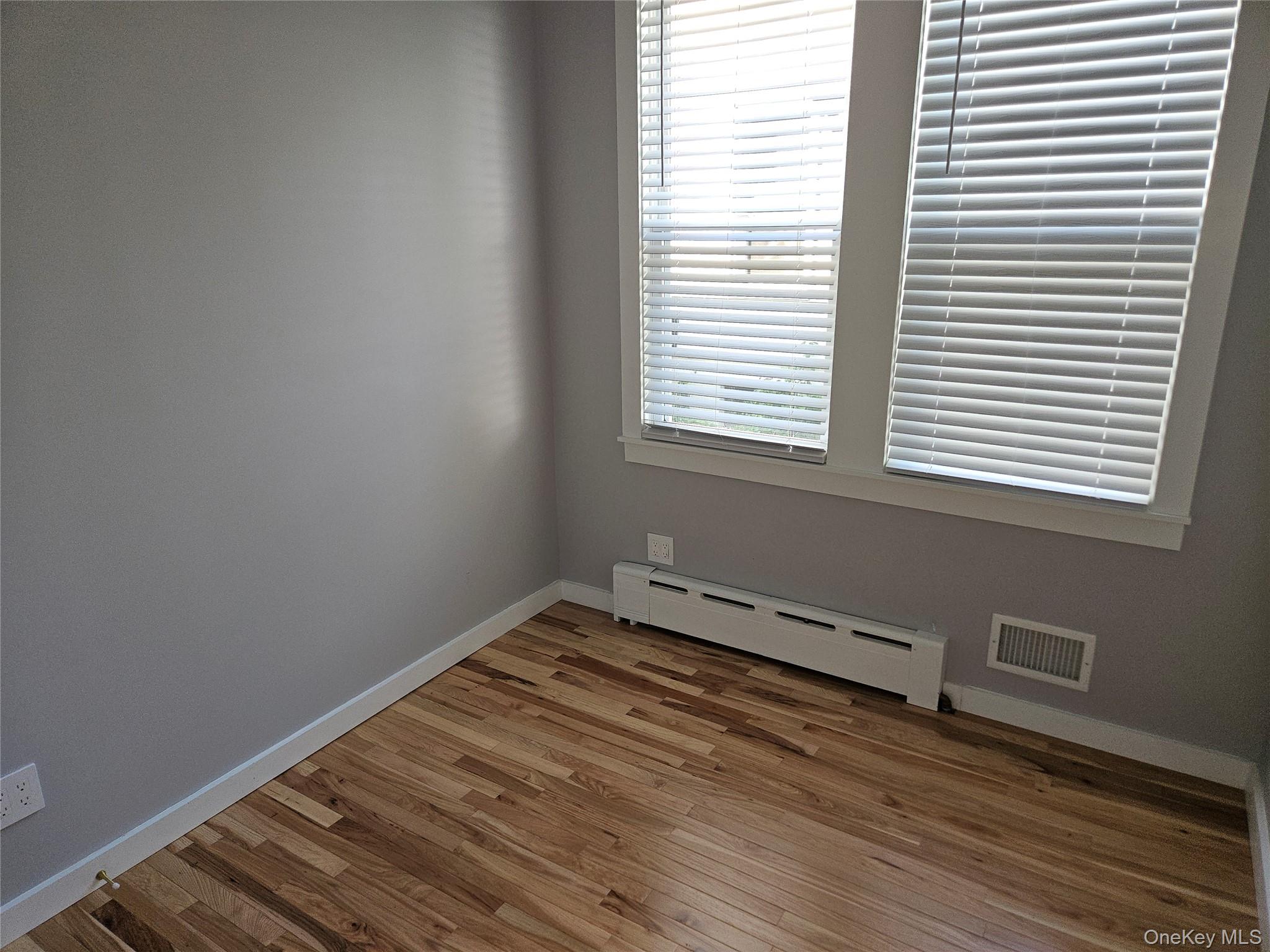 94 Briggs Avenue, Unit 1 photo 11