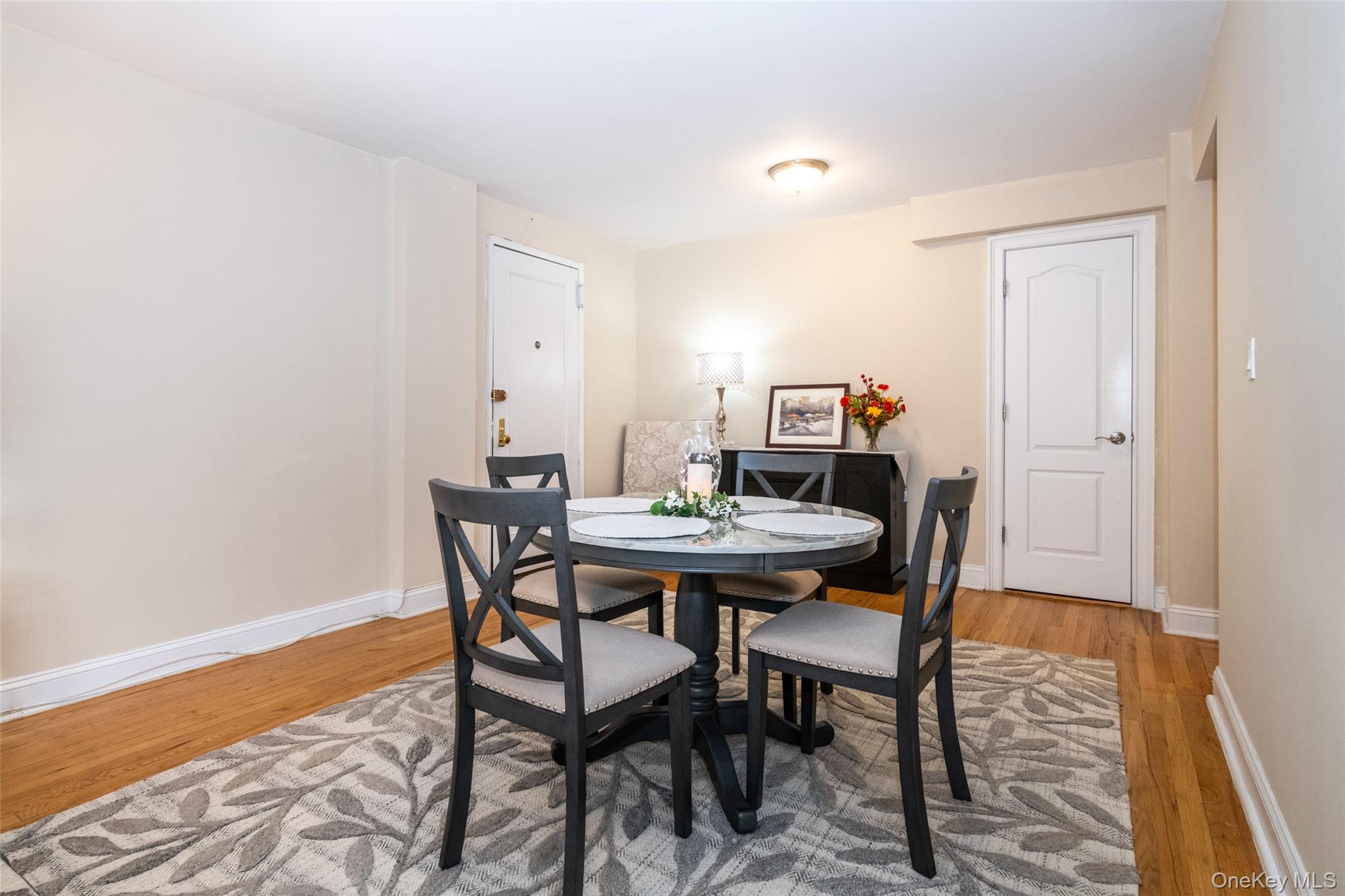 60 Locust Avenue, Unit A-609 photo 9