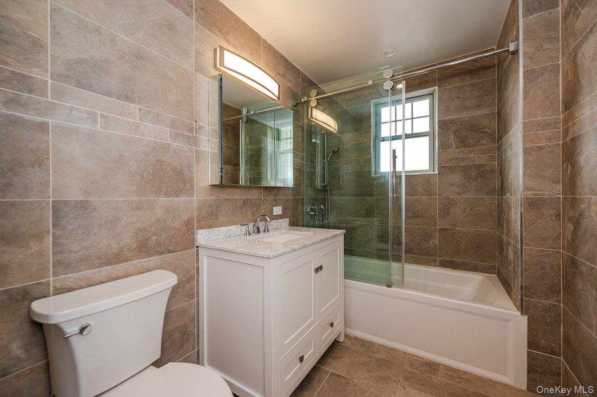 661 W Broadway, Unit 604 photo 21