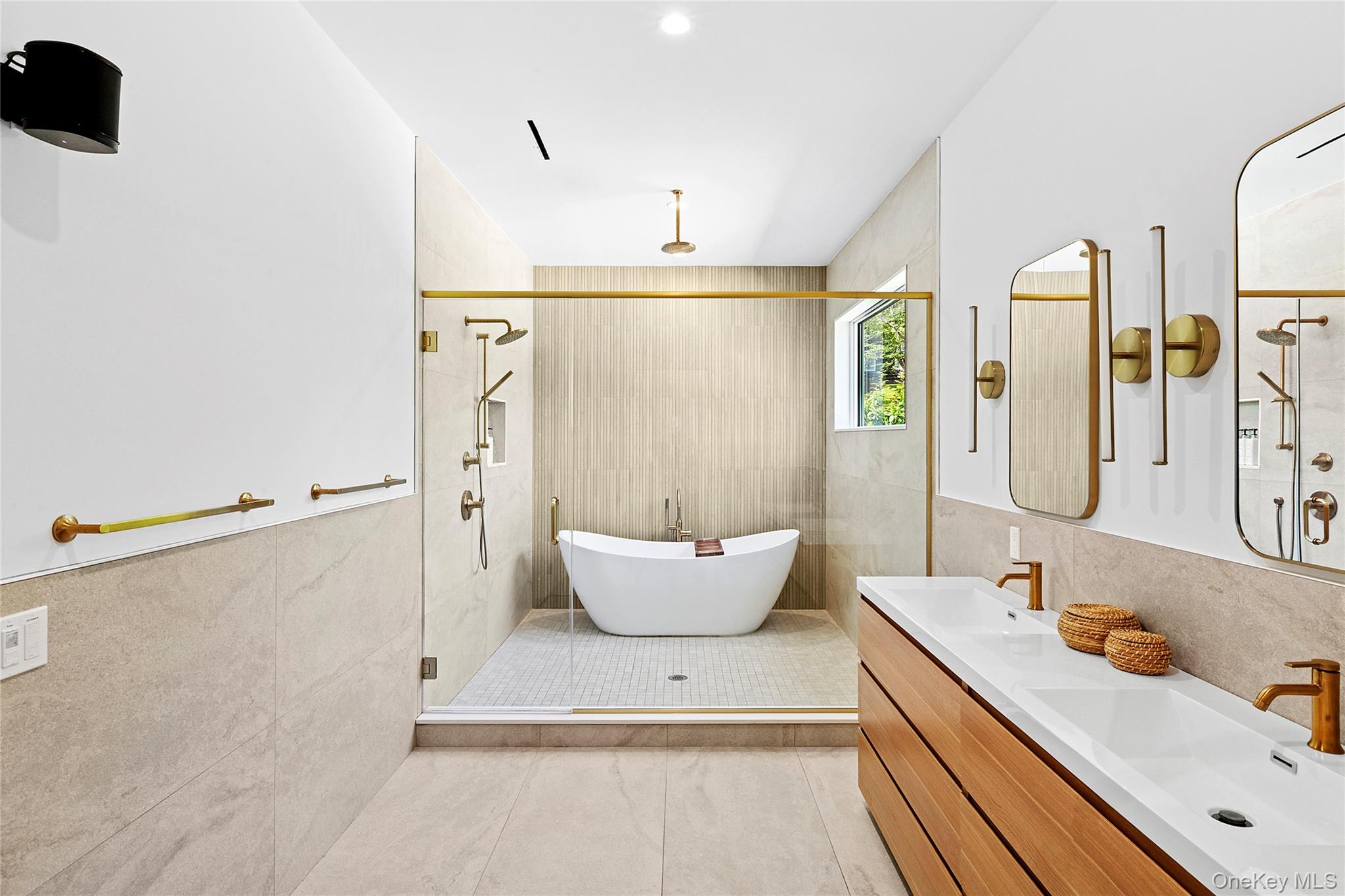 29 Monroe Drive – For Sale photo 11