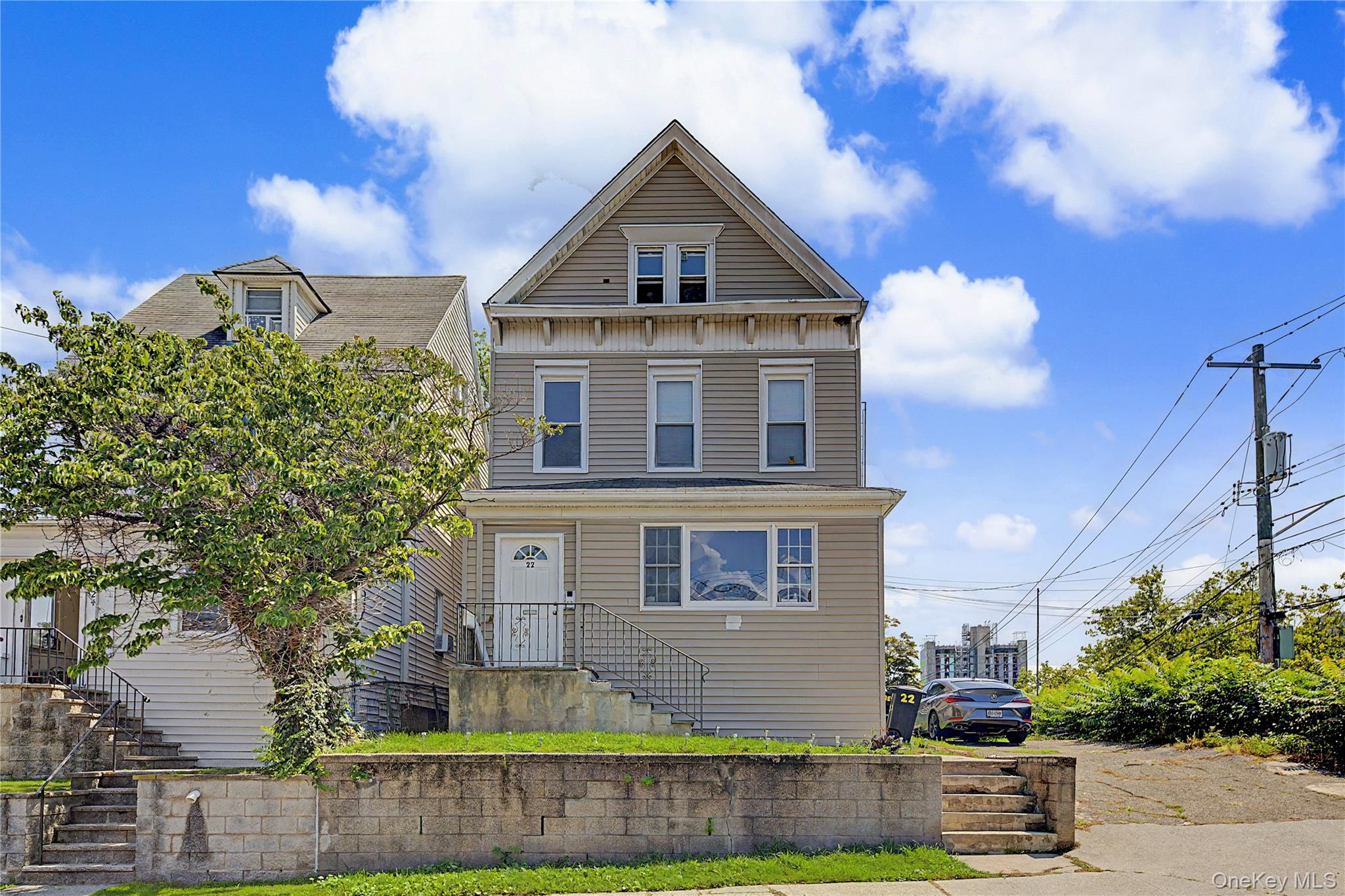 20 aka 22 Crescent Place – For Sale