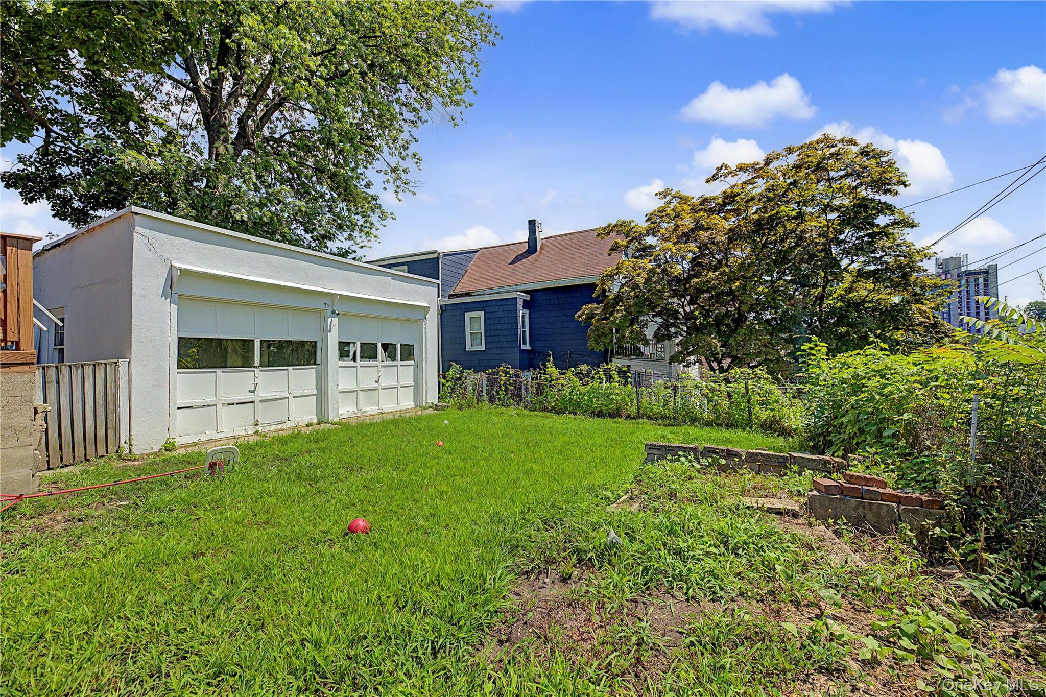 20 aka 22 Crescent Place – For Sale photo 5