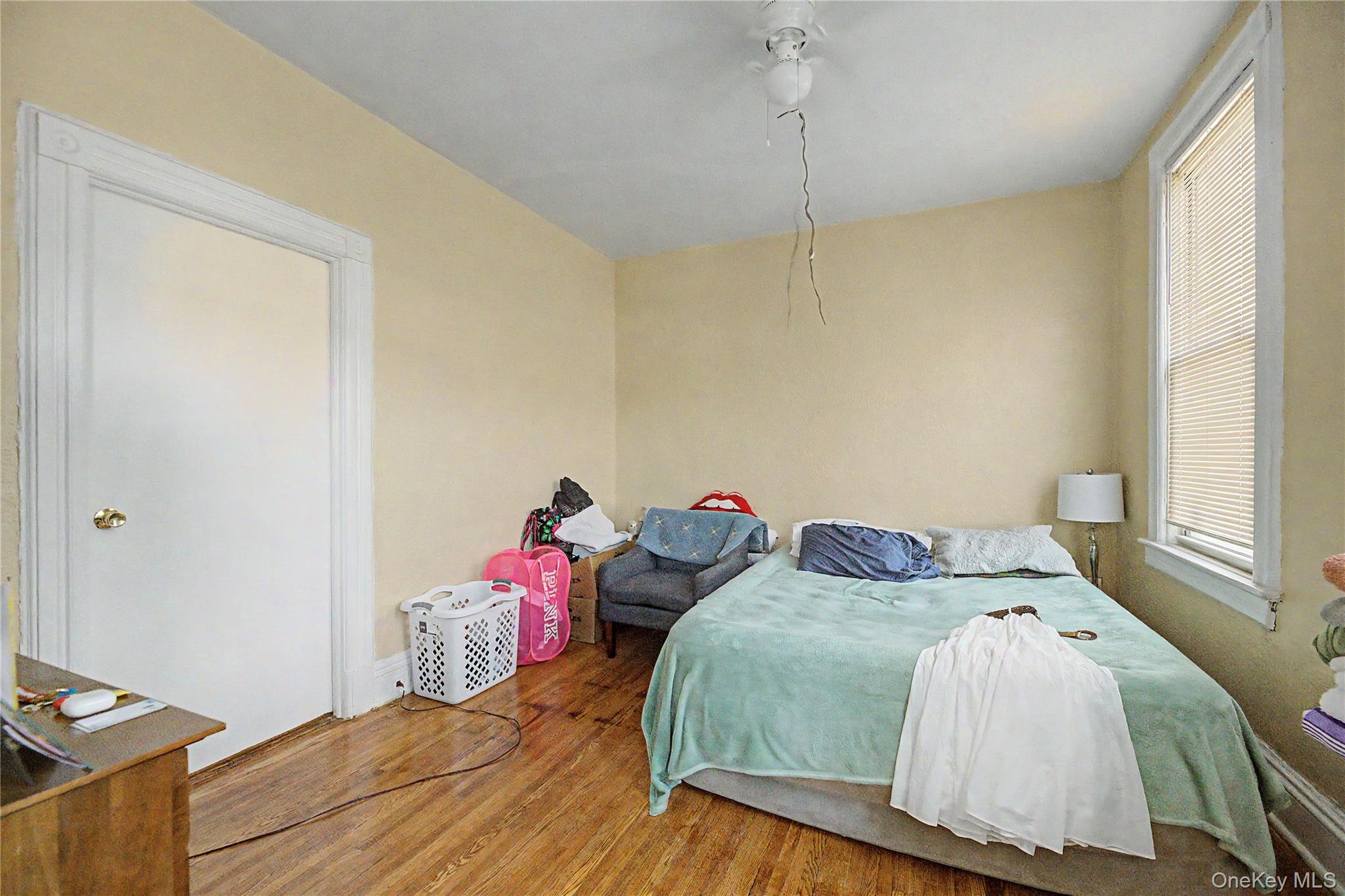20 aka 22 Crescent Place – For Sale photo 18