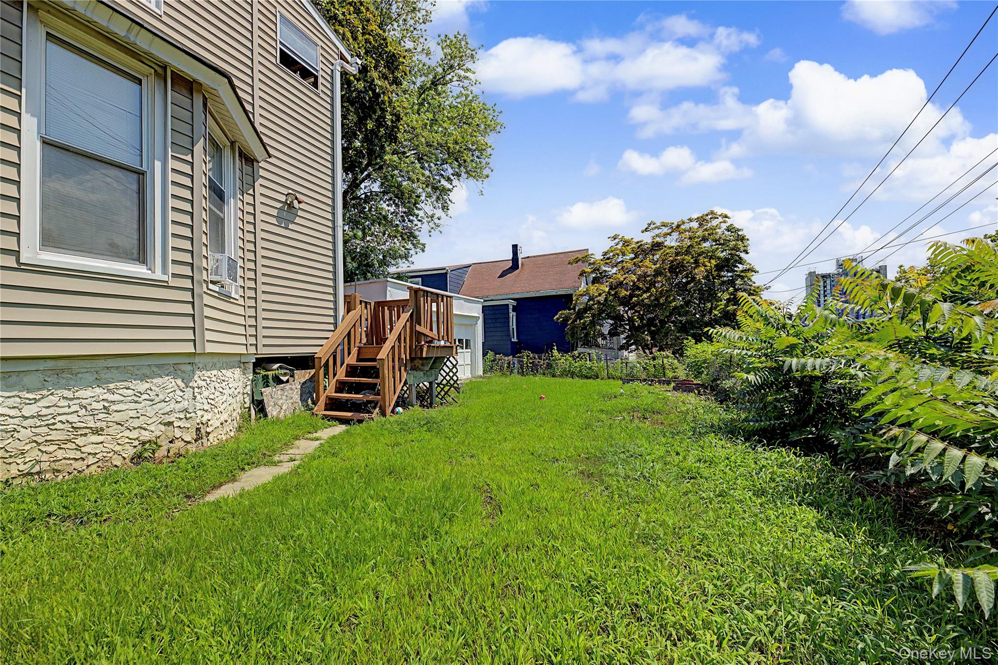 20 aka 22 Crescent Place – For Sale photo 4