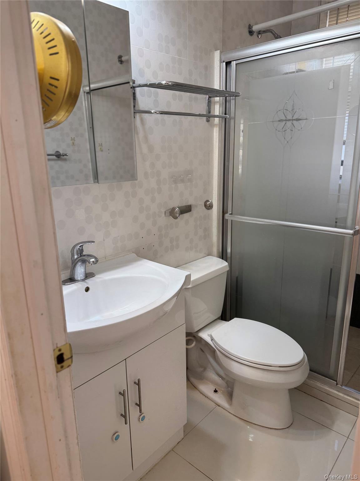 2925 Matthews Avenue, Unit 6H photo 16