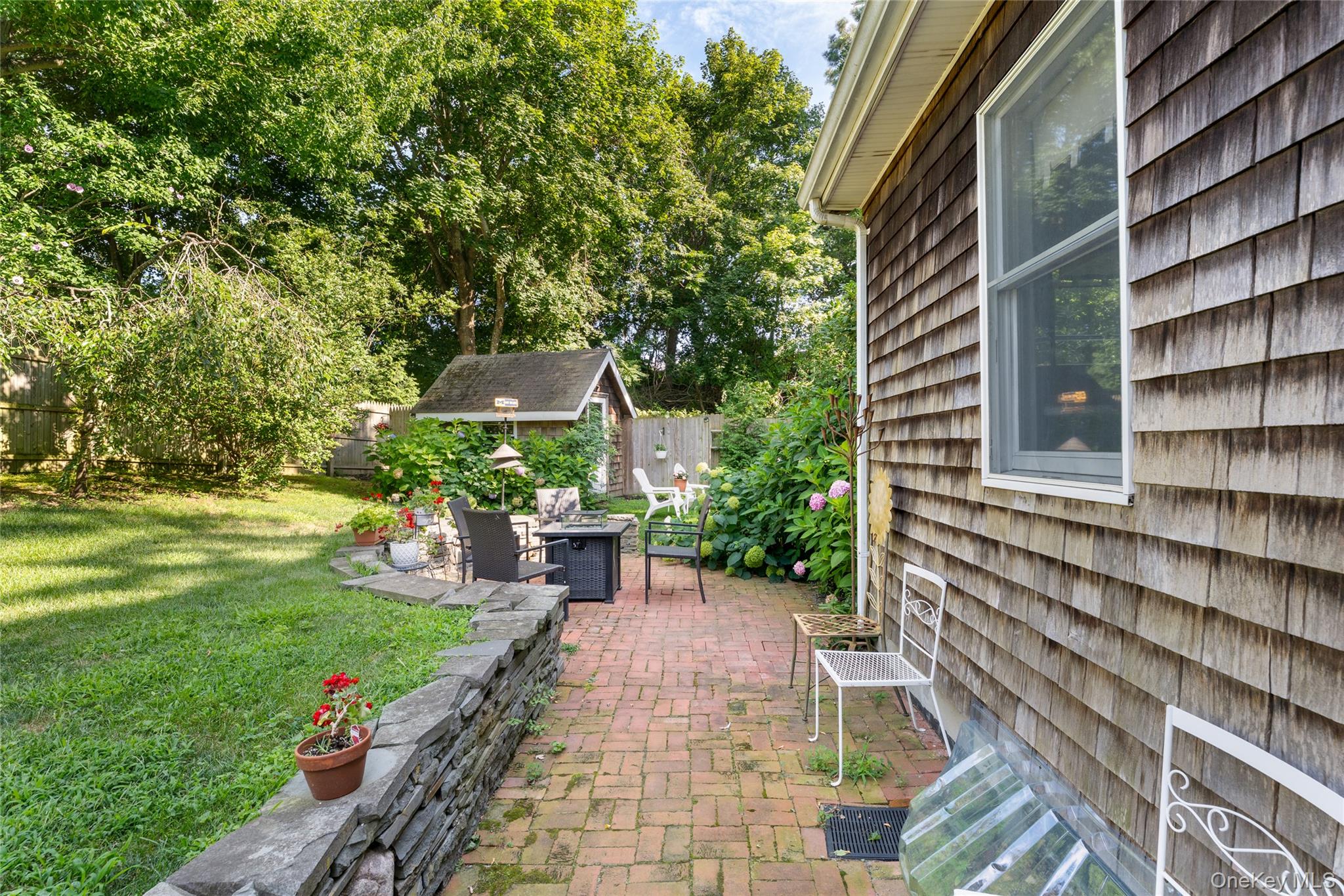 19 Washington Avenue E – For Sale photo 20