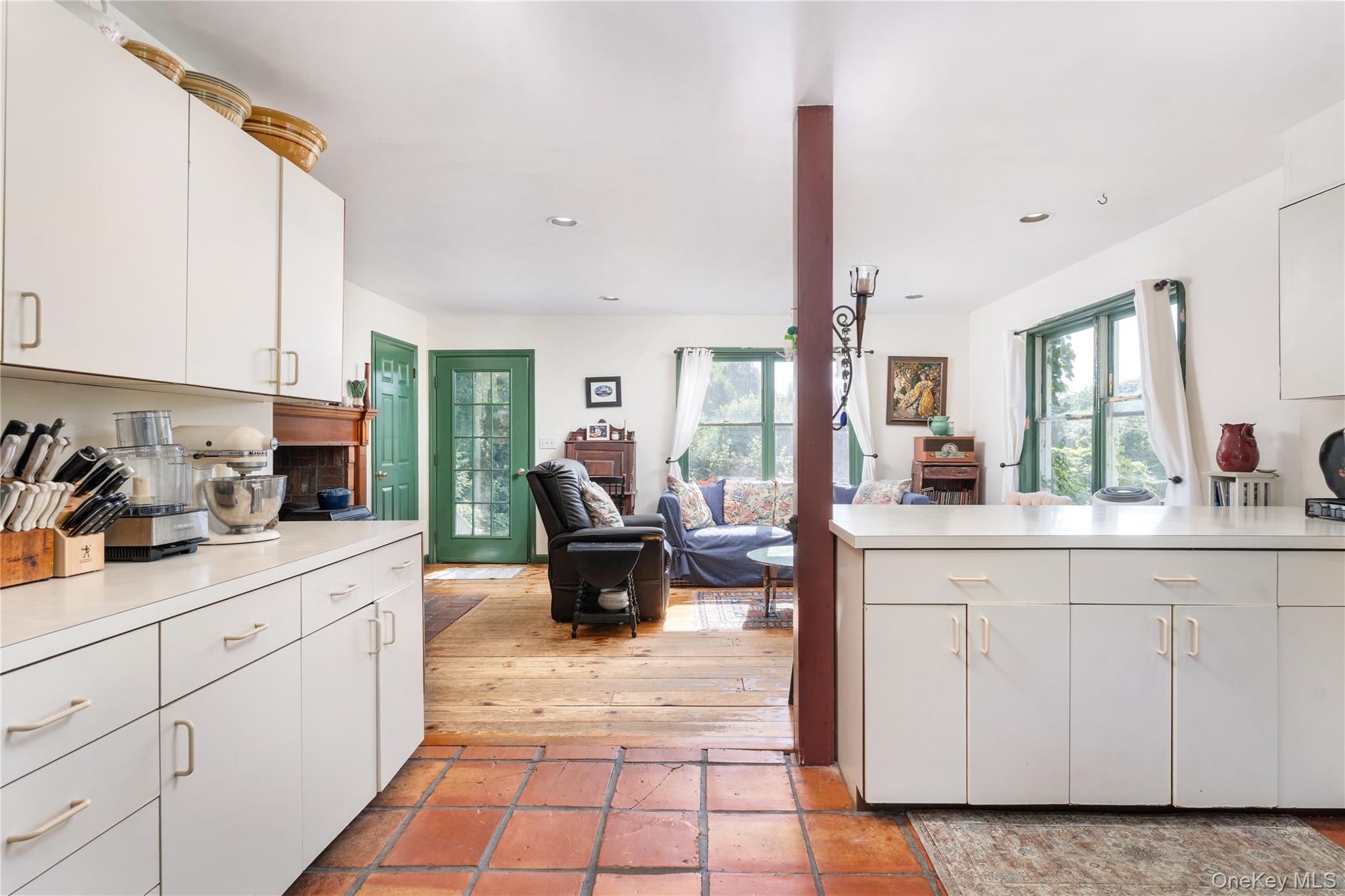 19 Washington Avenue E – For Sale photo 15